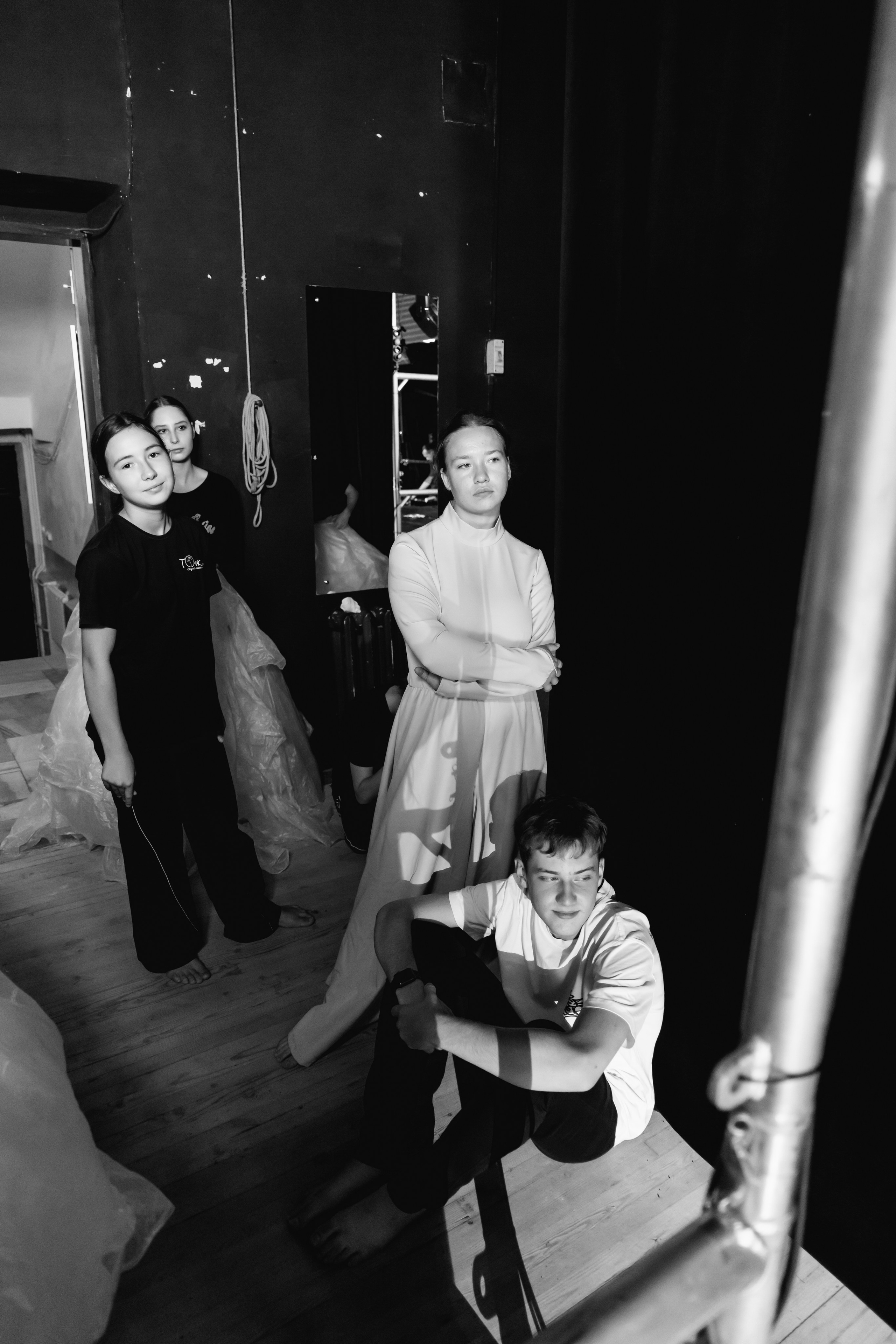 Backstage. Занимаюсь профессиональной фотографией и живу рядом с Байкалом. Работаю в разных жанрах