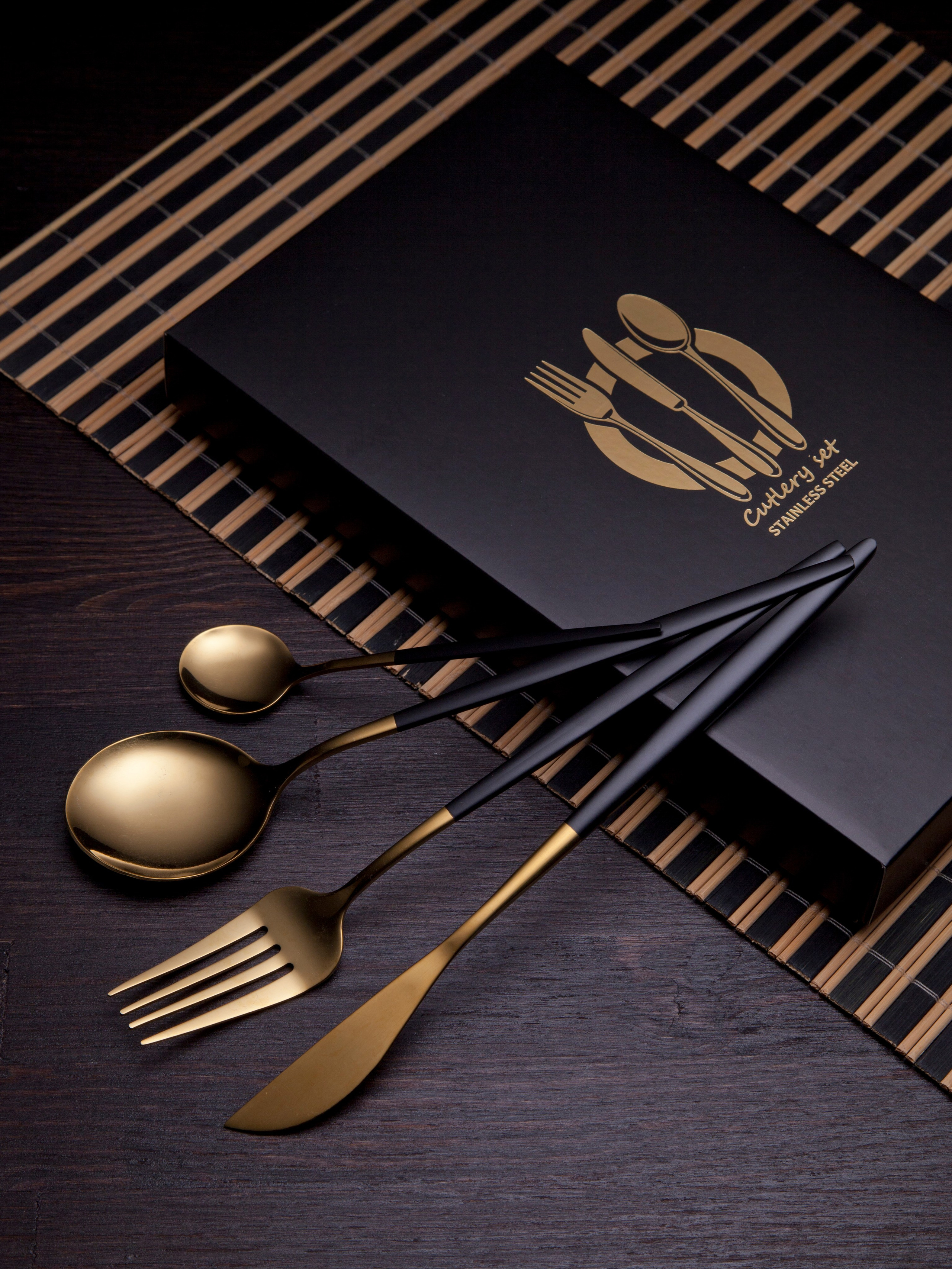 Рекламная съемка. Столовые приборы. Фотограф Мария Кольцова