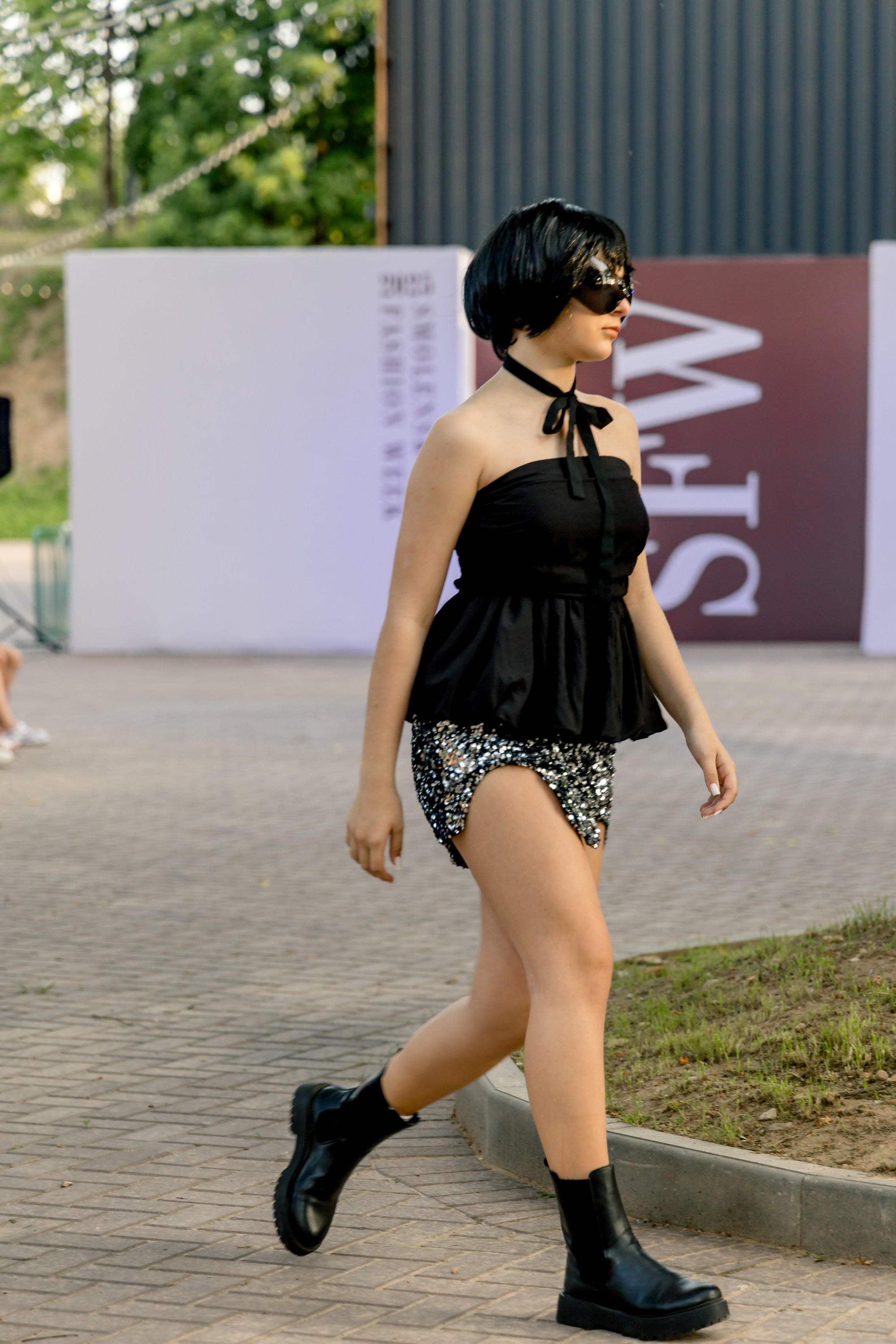 Smolensk Fashion Week 2025_показы_ДЕНЬ 1_ВЕЧЕРНИЙ ПОКАЗ_19:00. Главная