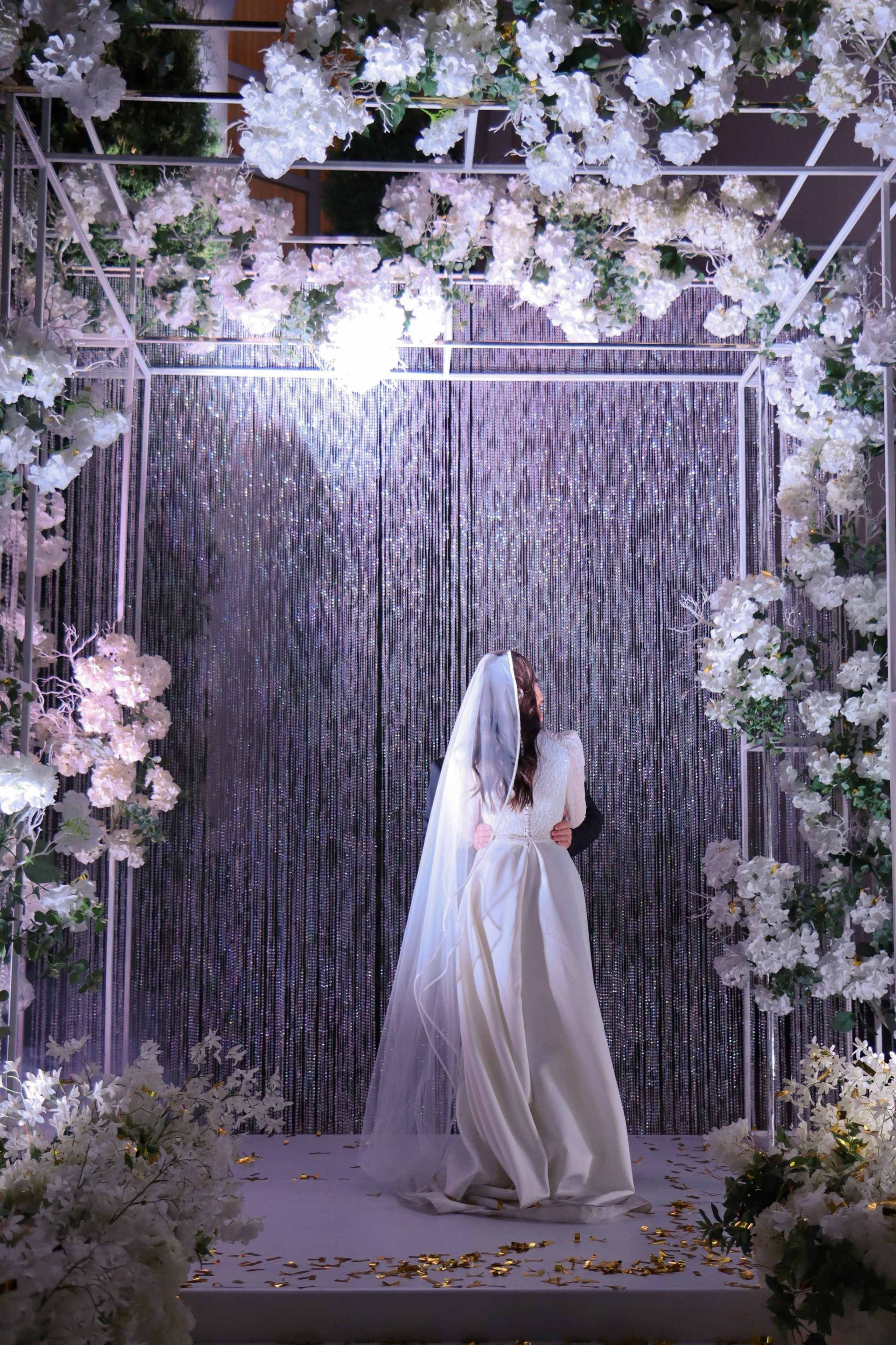 Тенгиз и Карина. Zuleta.Go