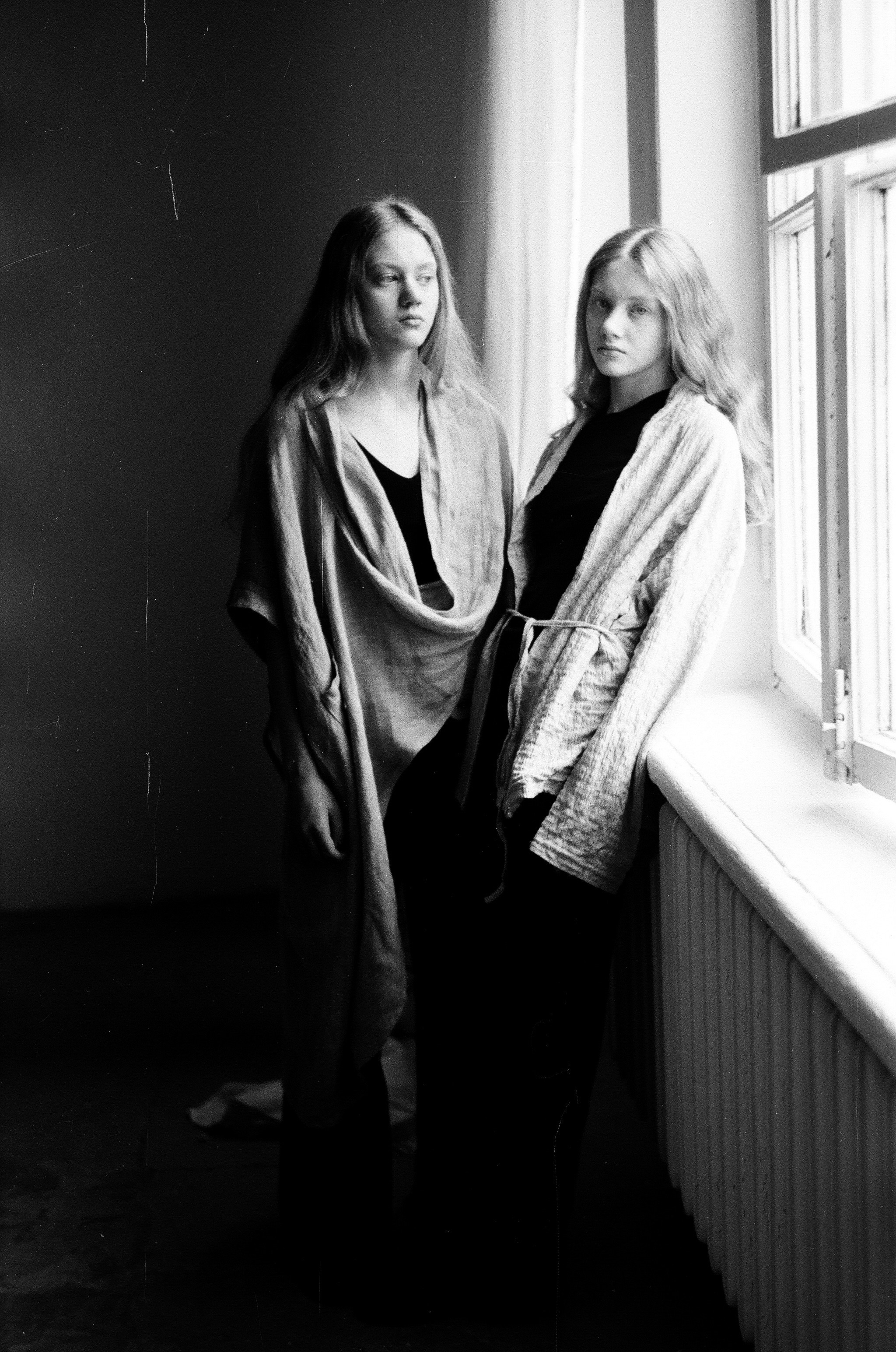 Соня и Ксюша. Пленка. Фотограф Тимофеева Юлия