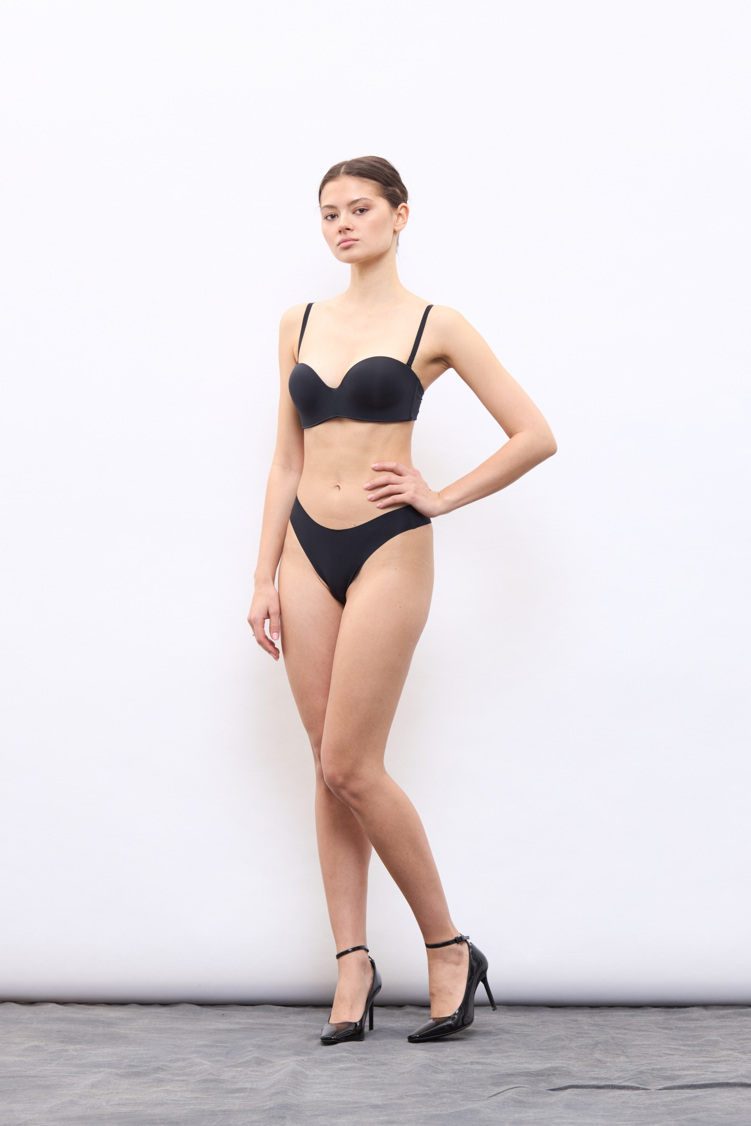 VIOLETTA / snaps. Главная