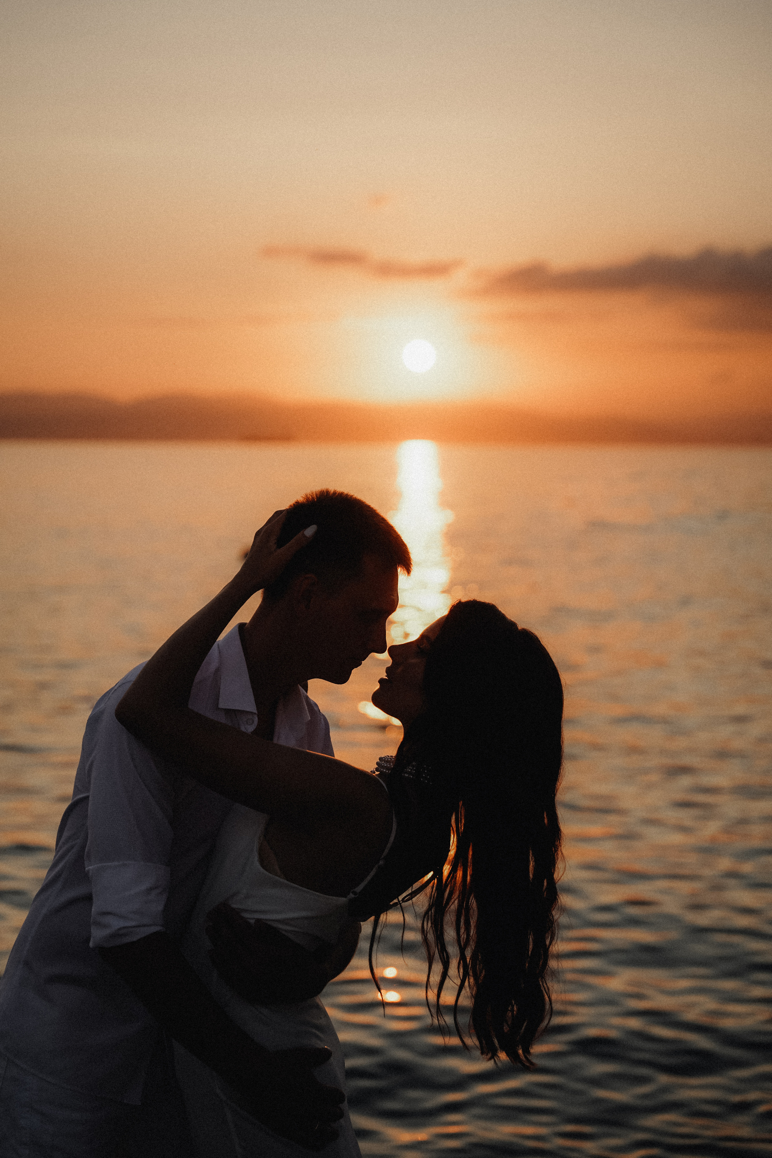 Свадьба в Геленджике в старом парке. VISUAL ARTIST · KRONGAUZ ANASTASIA