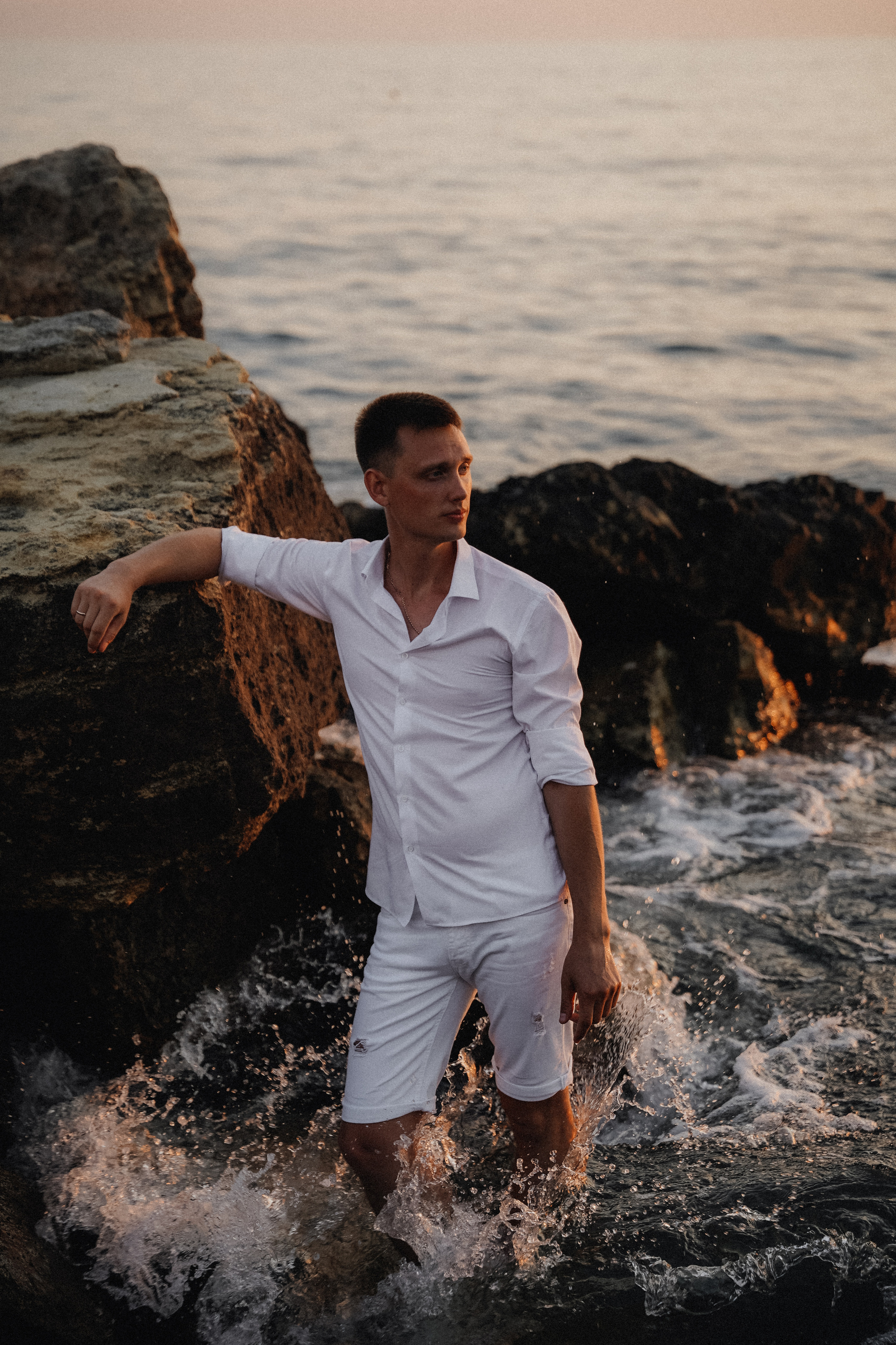 Свадьба в Геленджике в старом парке. VISUAL ARTIST · KRONGAUZ ANASTASIA