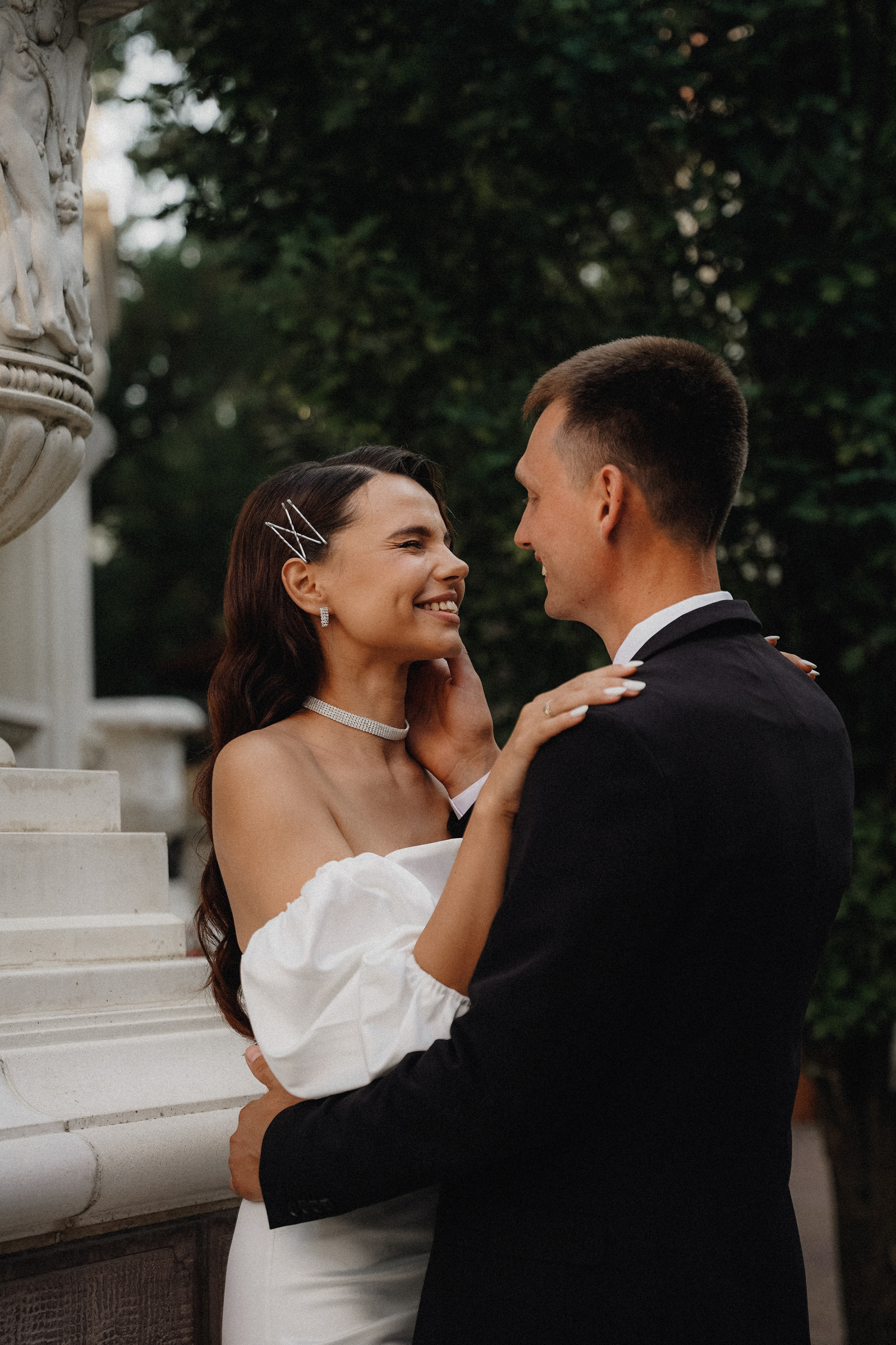 Свадьба в Геленджике в старом парке. VISUAL ARTIST · KRONGAUZ ANASTASIA