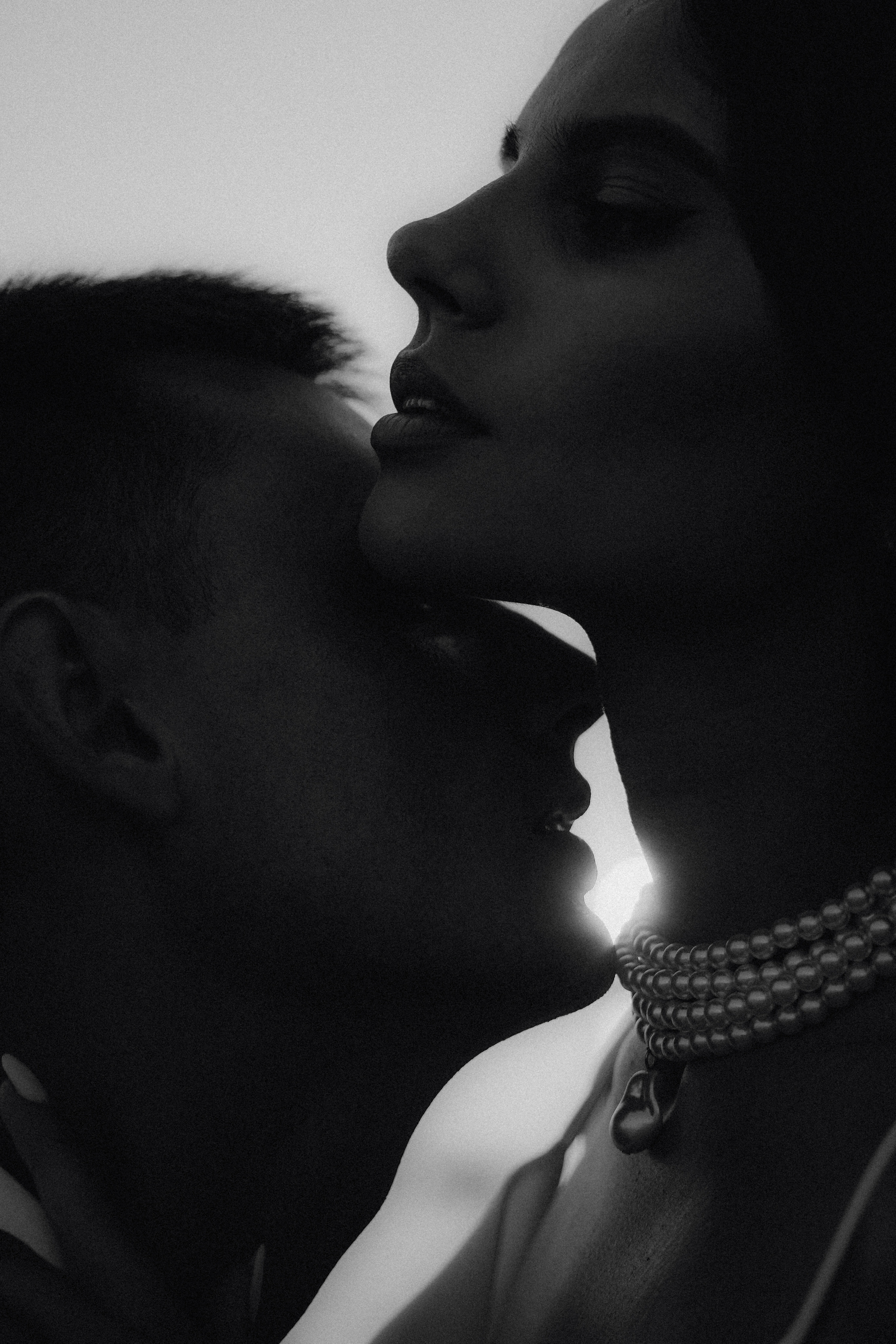 Свадьба в Геленджике в старом парке. VISUAL ARTIST · KRONGAUZ ANASTASIA