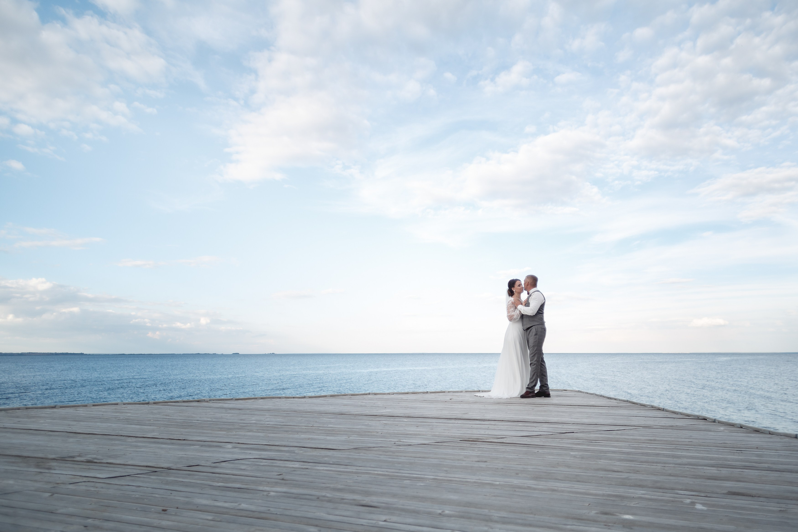 Свадьба на берегу Волги. Фотограф Ильхам Сибгатуллин Казань