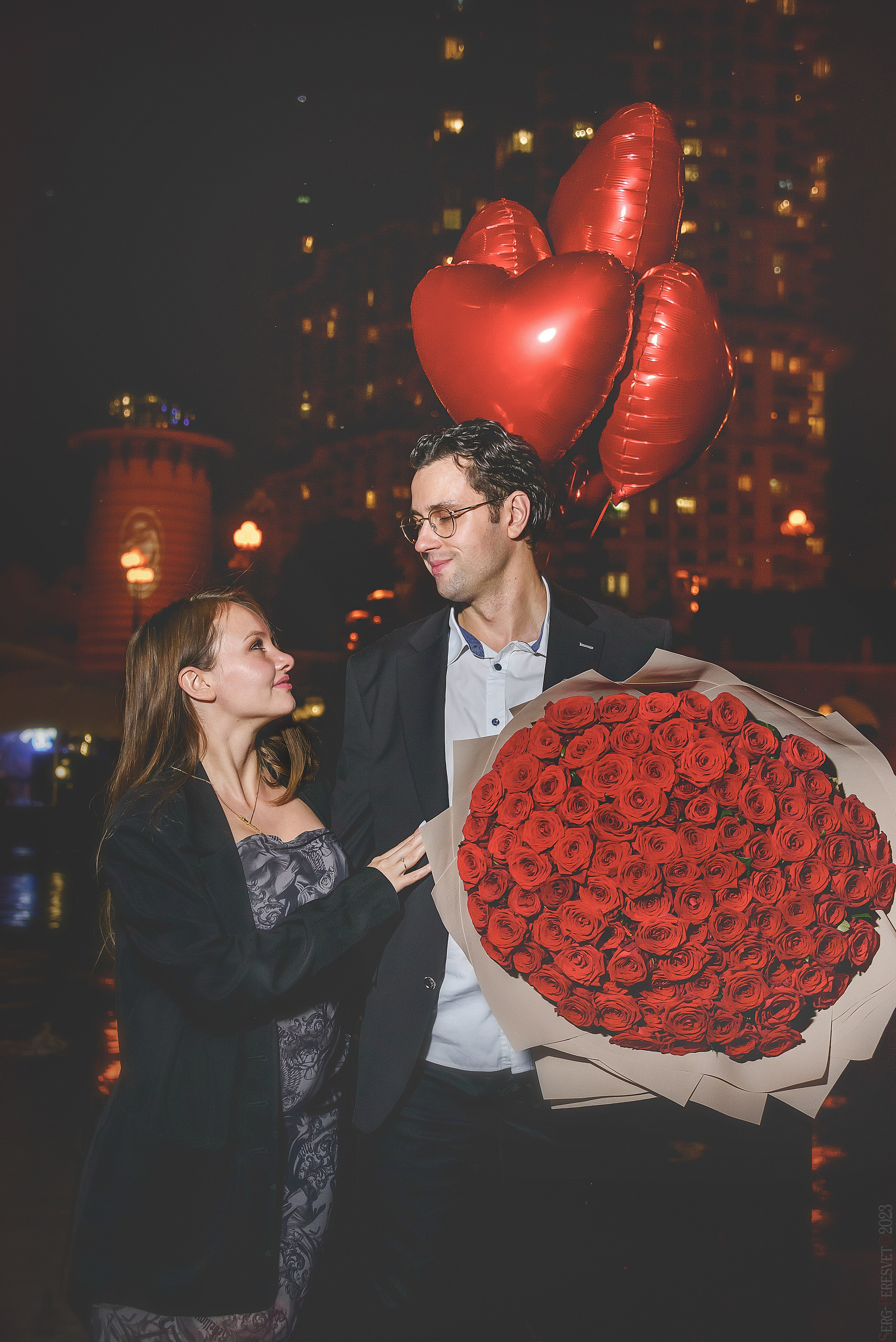 Фотосессия лав стори (love story) в Москве - Сергей Пересвет. Ваш фотограф на праздник в Москве, Раменском, Жуковском, Люберцах