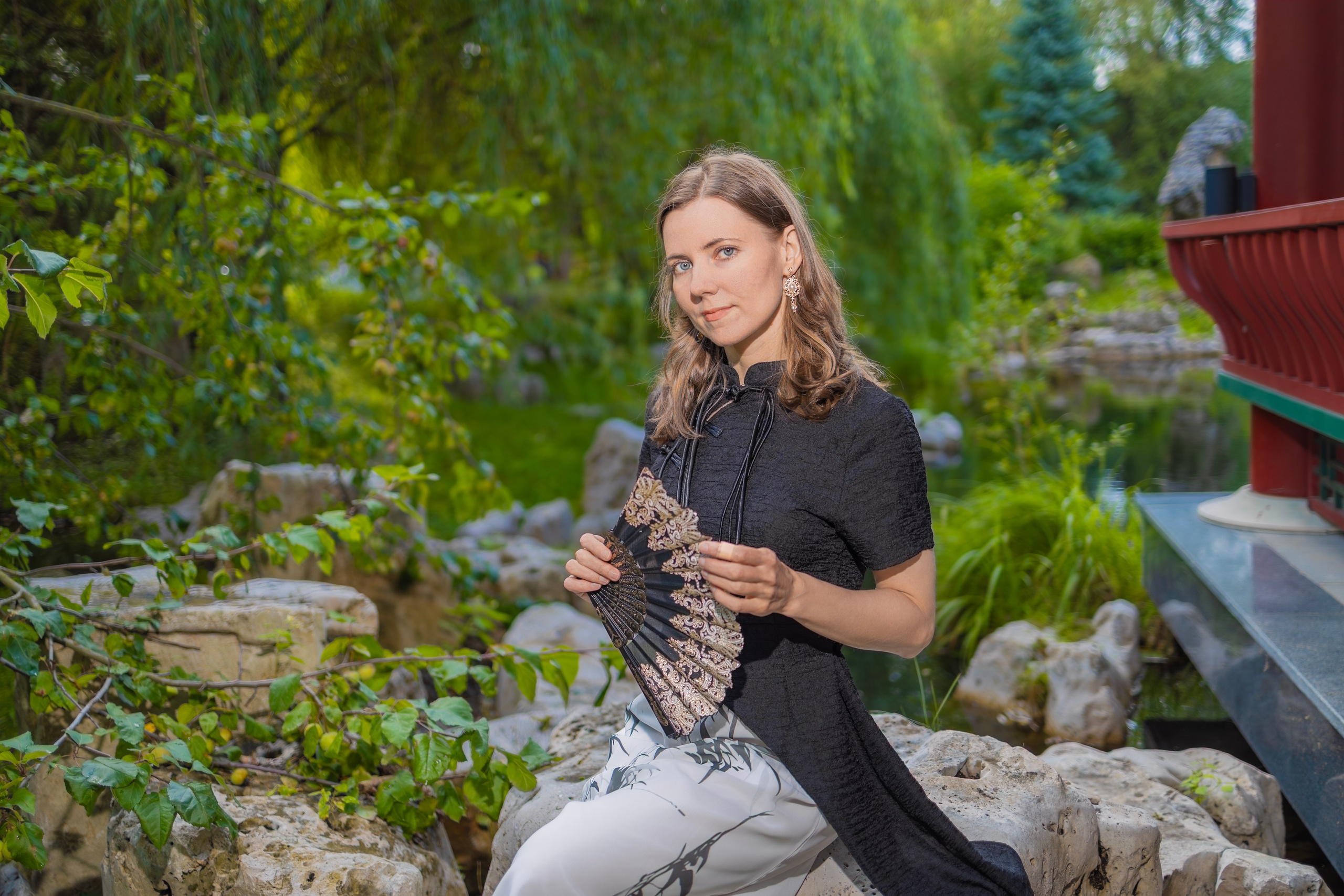 Фотосессия в парке Хуамин: восточная сказка в центре Москвы. Репортажный, семейный и студийный фотограф в Москве Демин Алексей