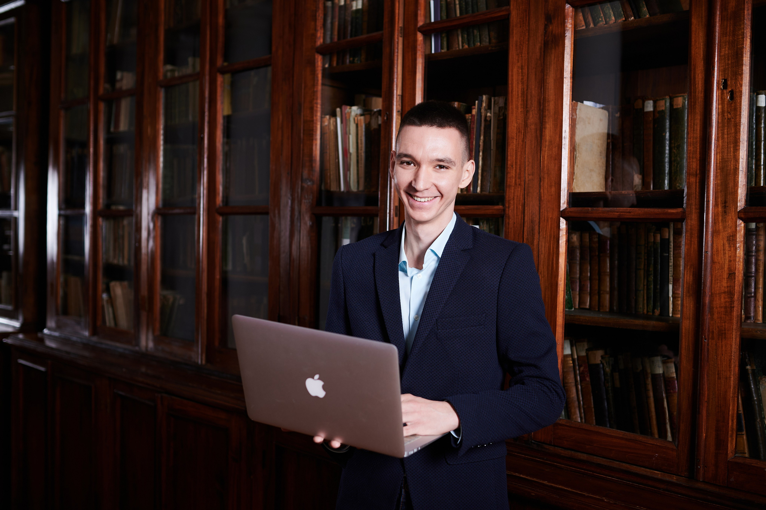 Деловой портрет — Портретная. Коммерческий фотограф в Ульяновске