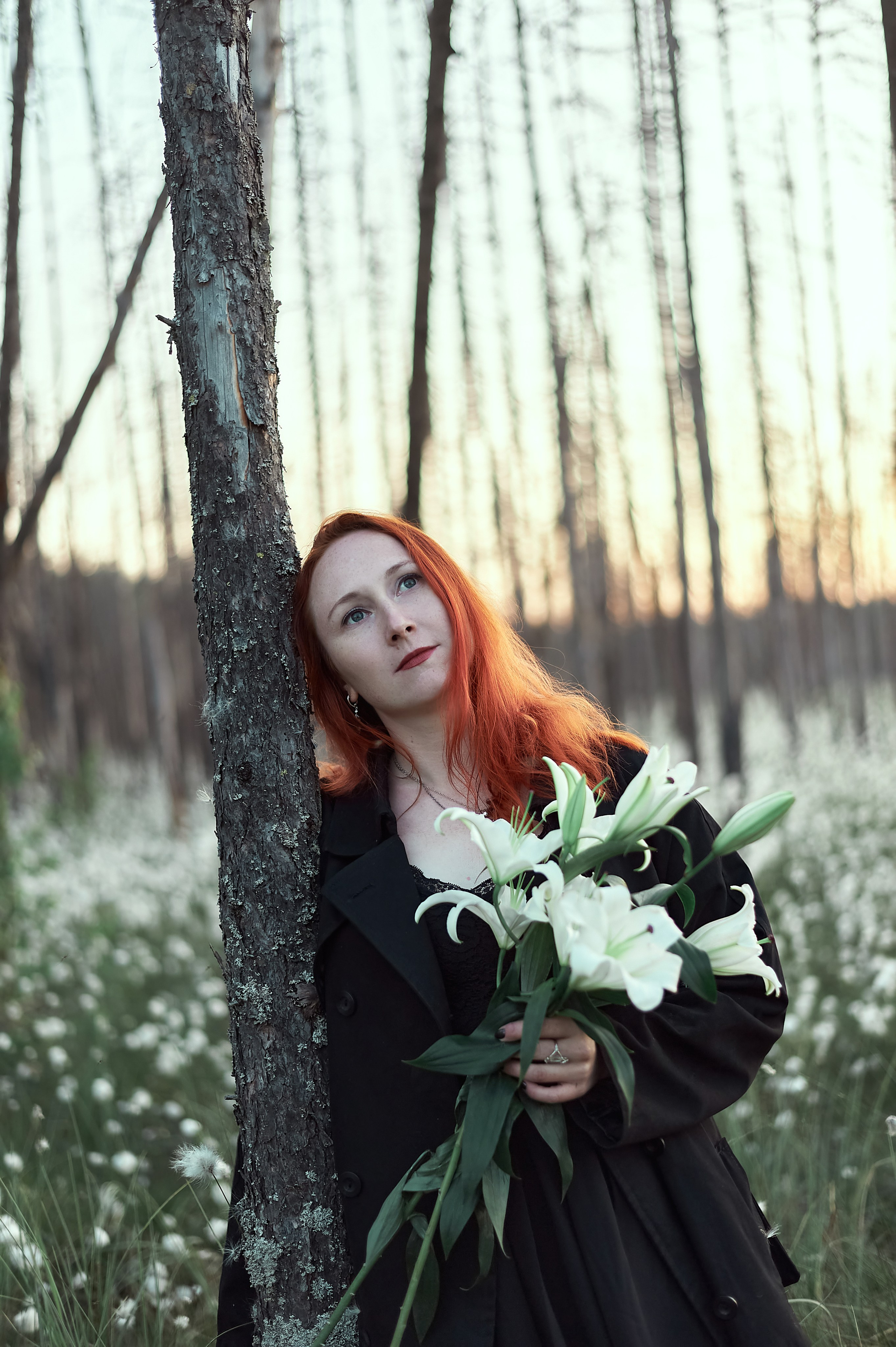 Аня. Болото и цветы. Женский фотограф в Череповце Даша Акулич