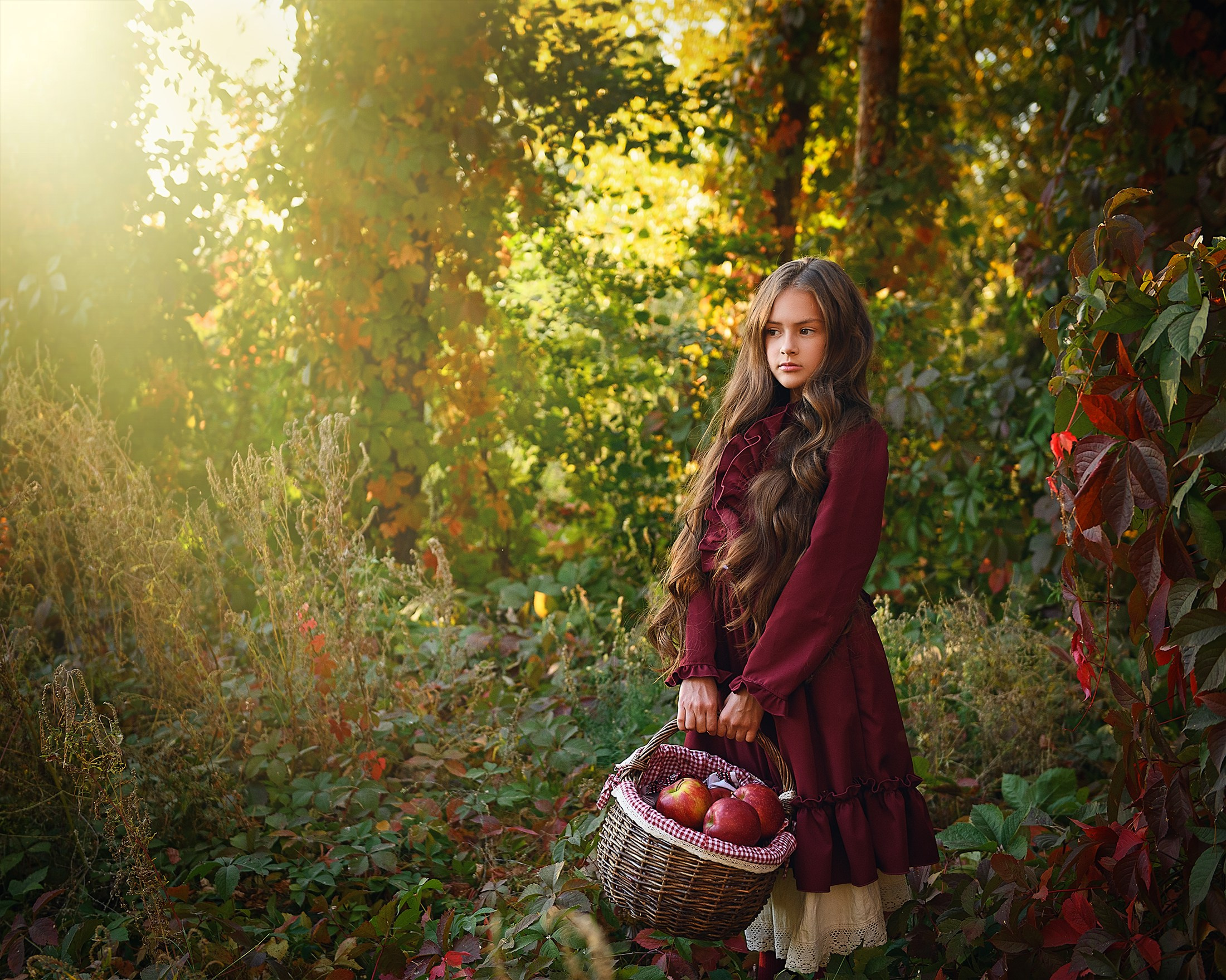 Яблоки. Александра. Портретный и контент фотограф в Воронеже Елена Николайчик