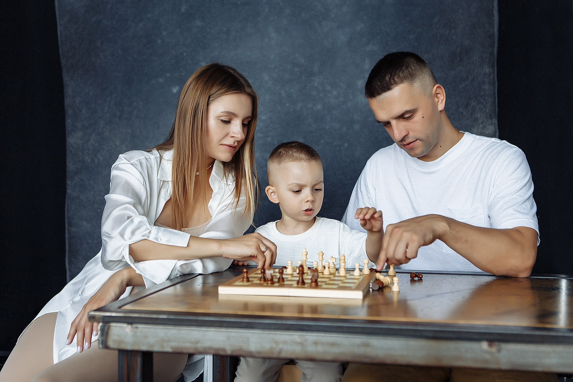 В студии. Свадебный фотограф Владивосток Алина Гевондова