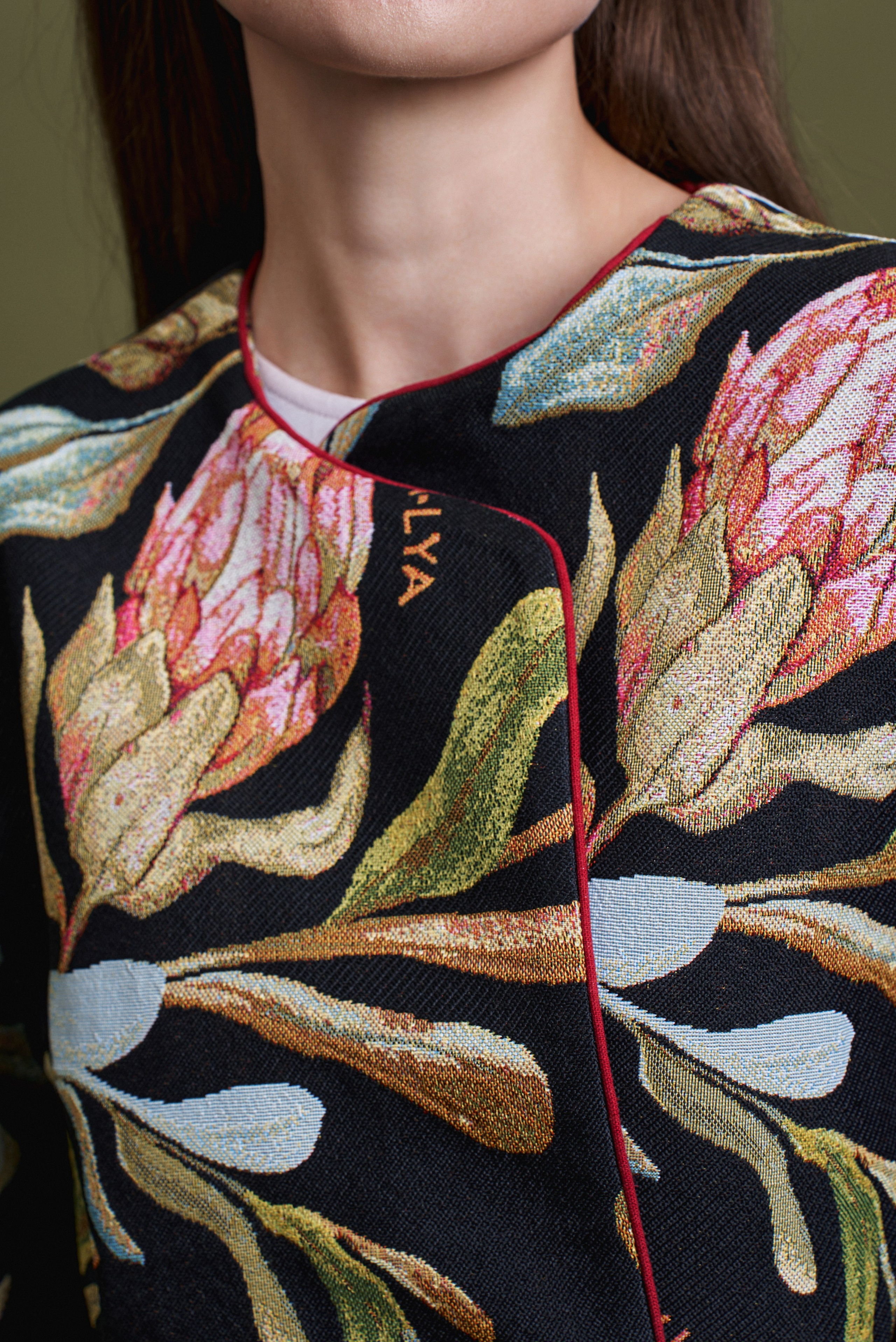 Каталог не на белом фоне. Фото и видео для брендов и бизнеса