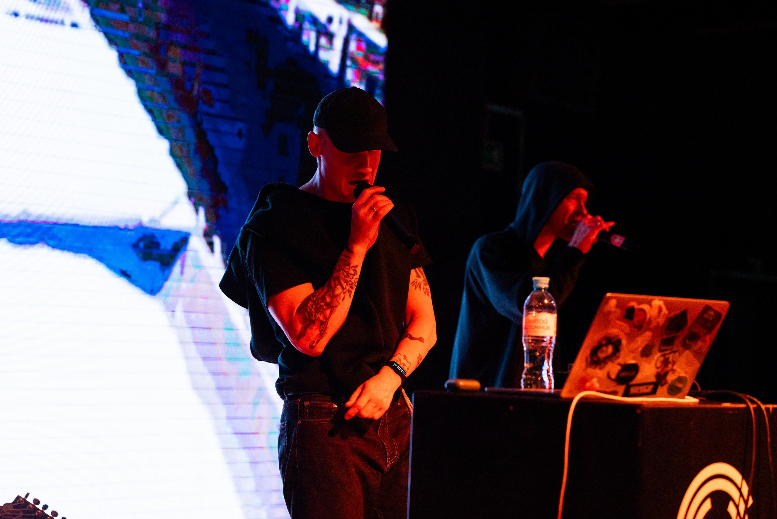 Концерт «Макулатуры» и творческая встреча с писателями в Туле (11-12 марта 2026). Репортажный фотограф Алексей Пирязев