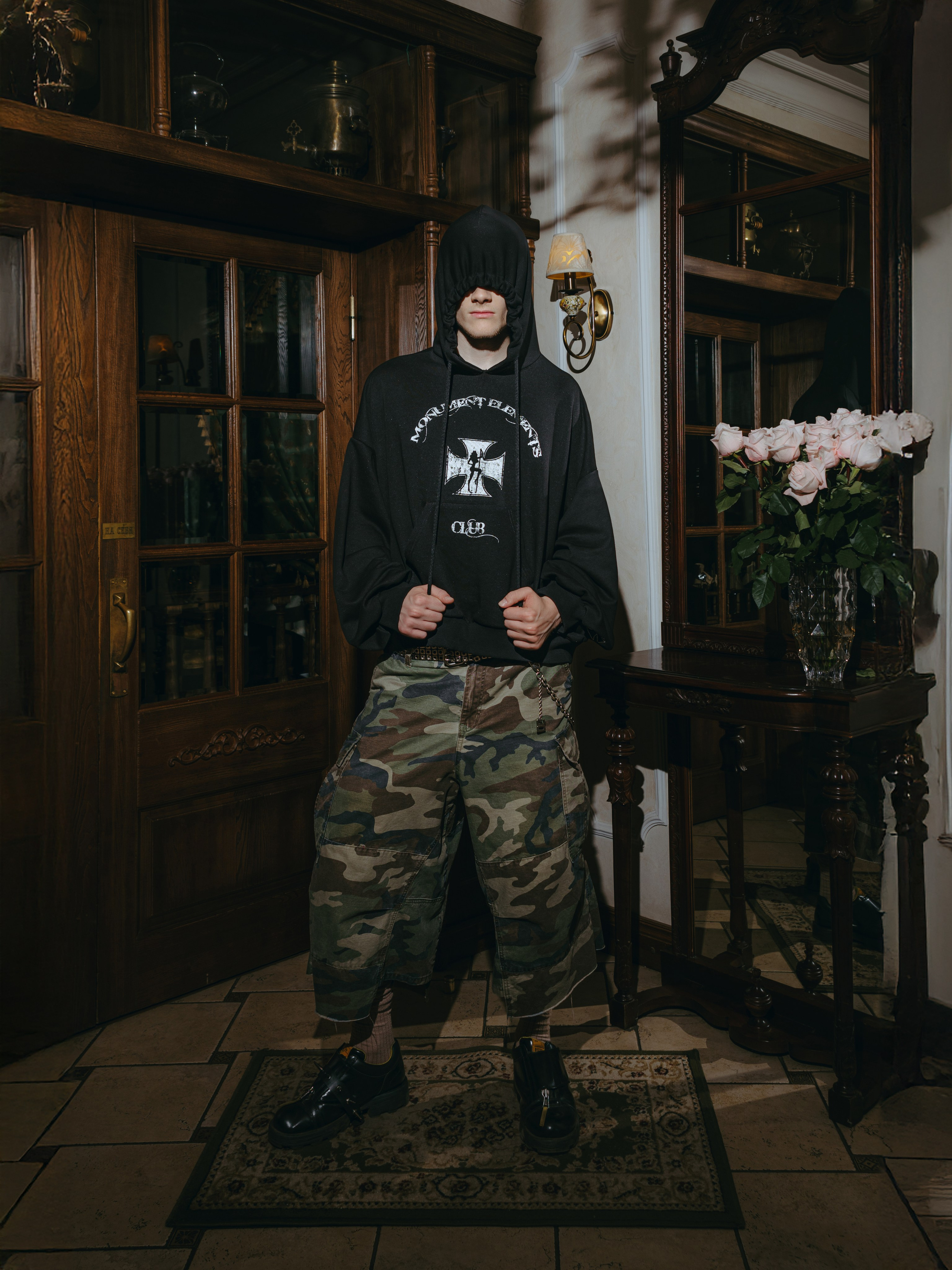 MONUMENT. Фото и видео контент за одну съемку — Веретенников Егор