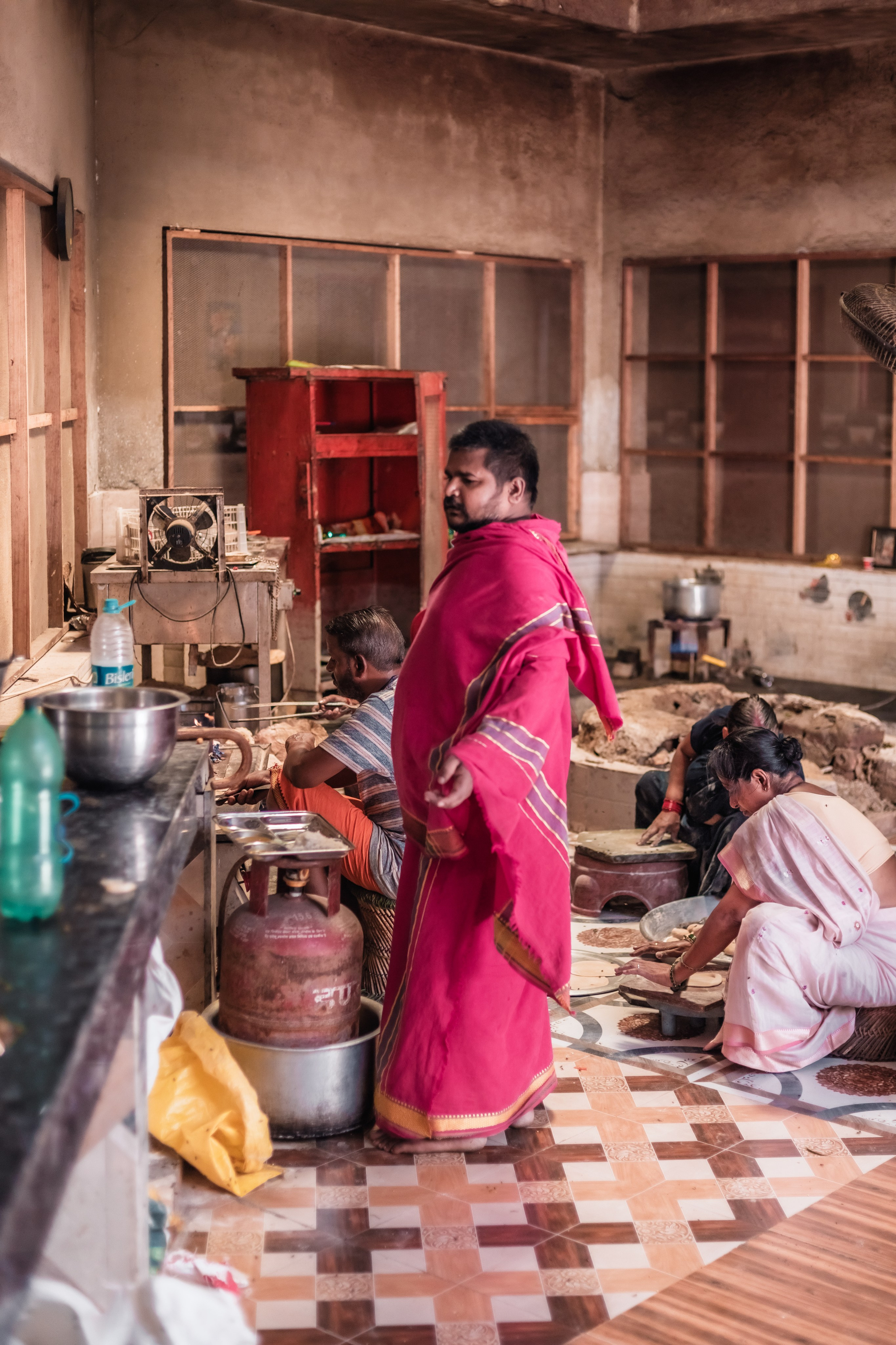 Devraha baba ji ashram life 2025. Mariam Bagdasaryan