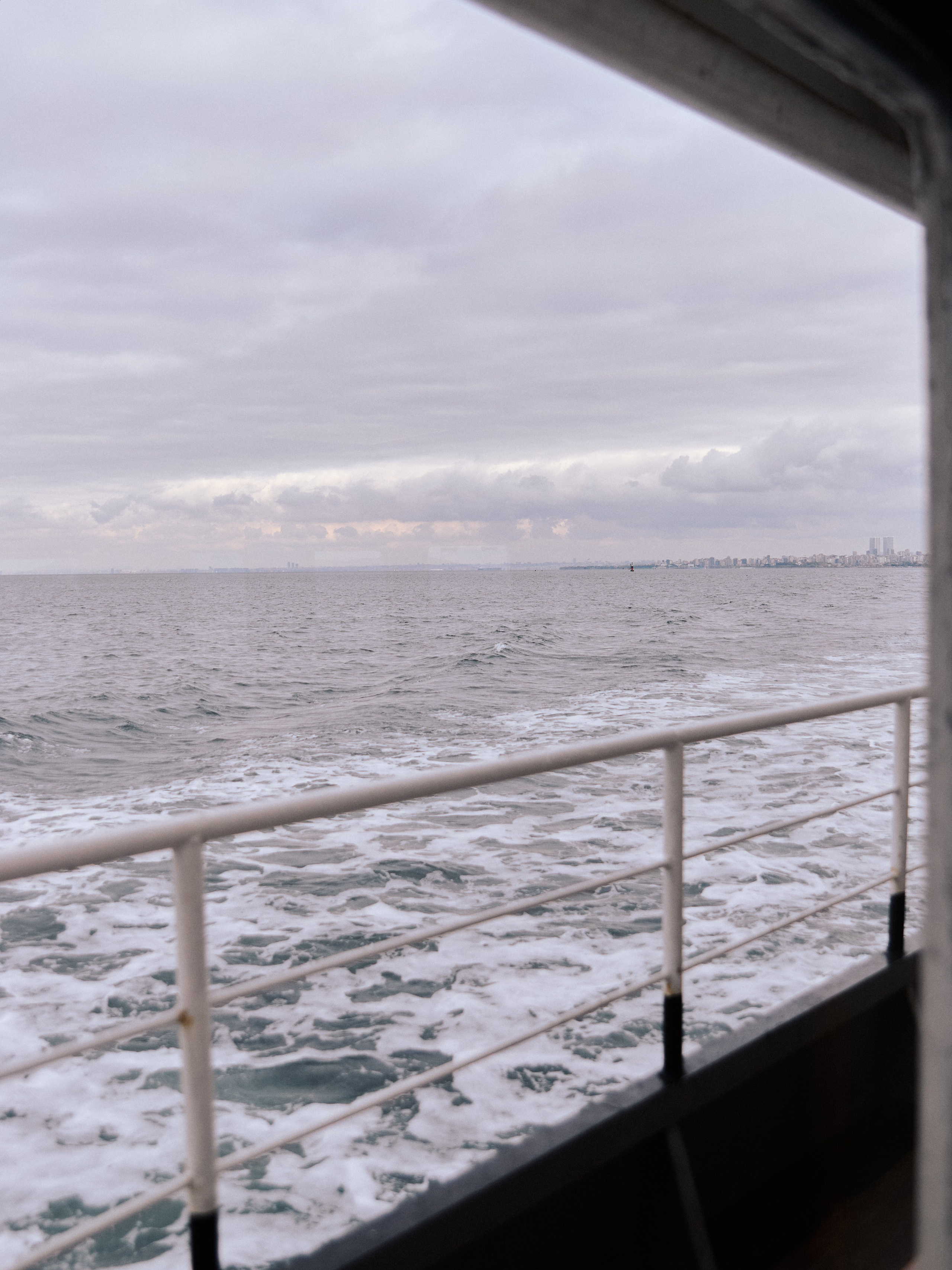 Природа сквозь. Jorgis Talè — photographer, kind person, teacher of arts and other mag