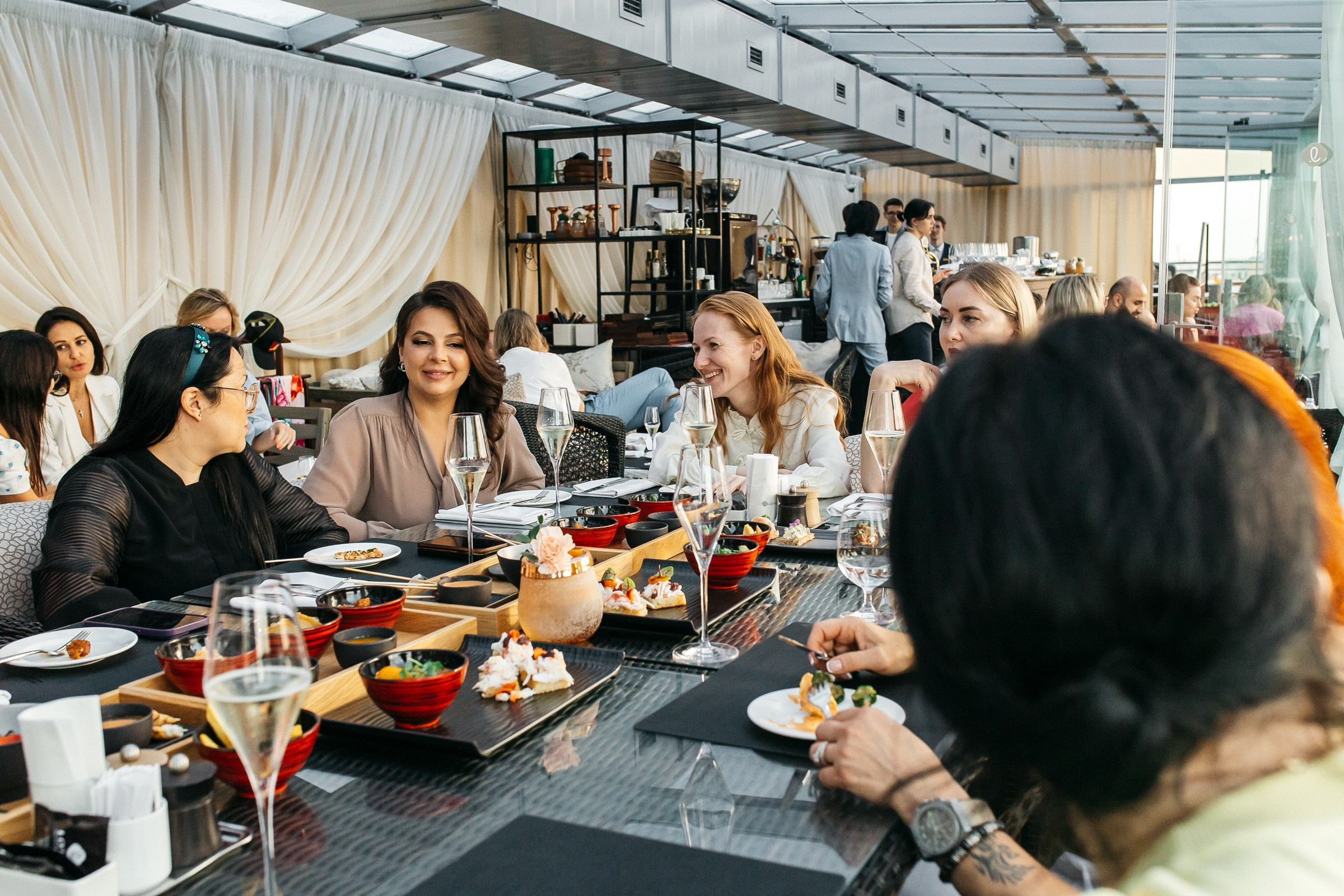 Репортажный фотограф на мероприятие Питер