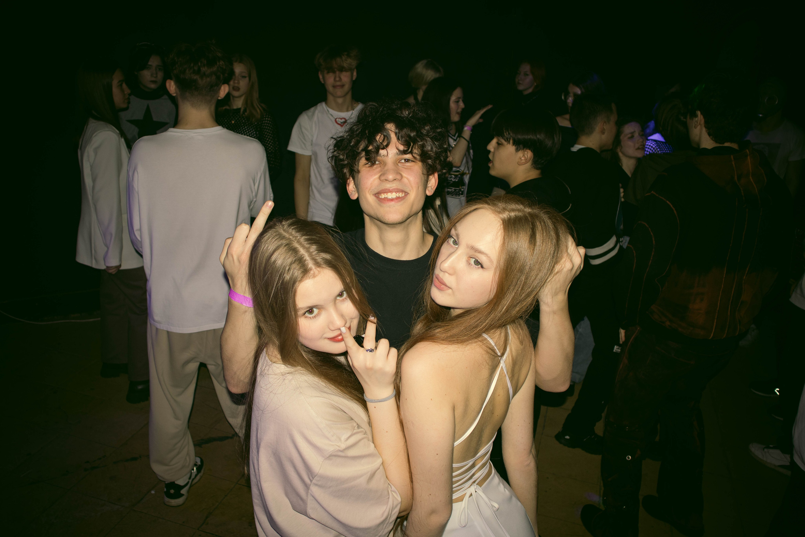 MOSHPIT. Фотограф и видеограф в Бугульме Аня Трутнева