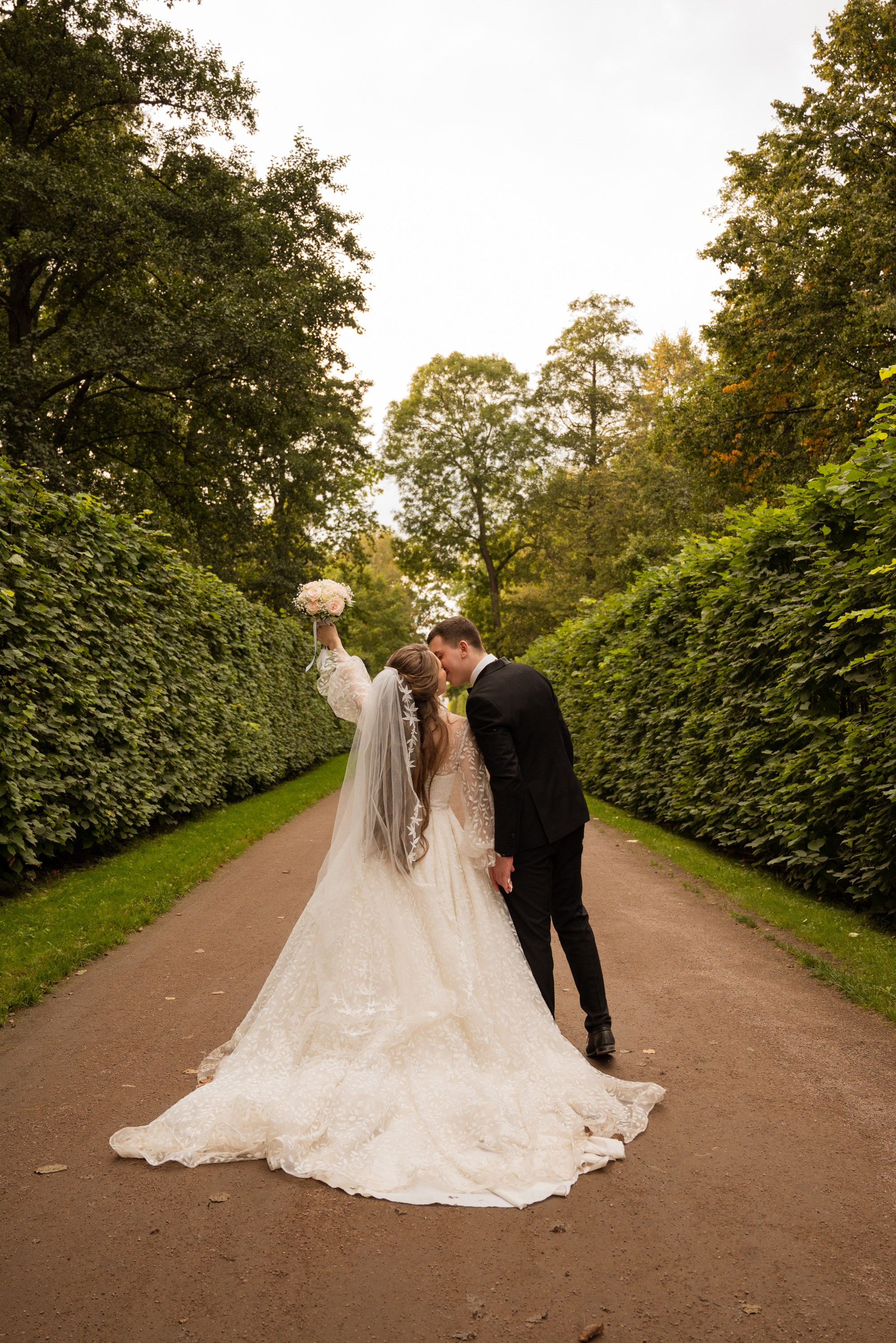 Юрий и Ольга | 13.09.23. Свадебный фотограф в Санкт-Петербурге Владислава Тюльпина