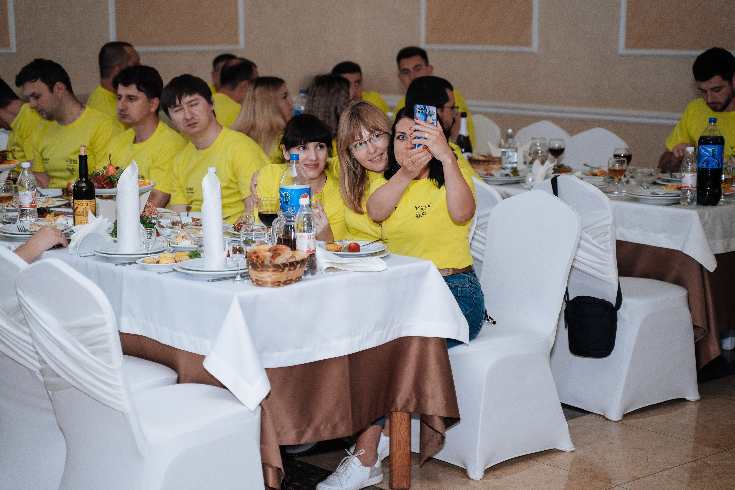 Yes Holding. Свадебный фотограф в Симферополе