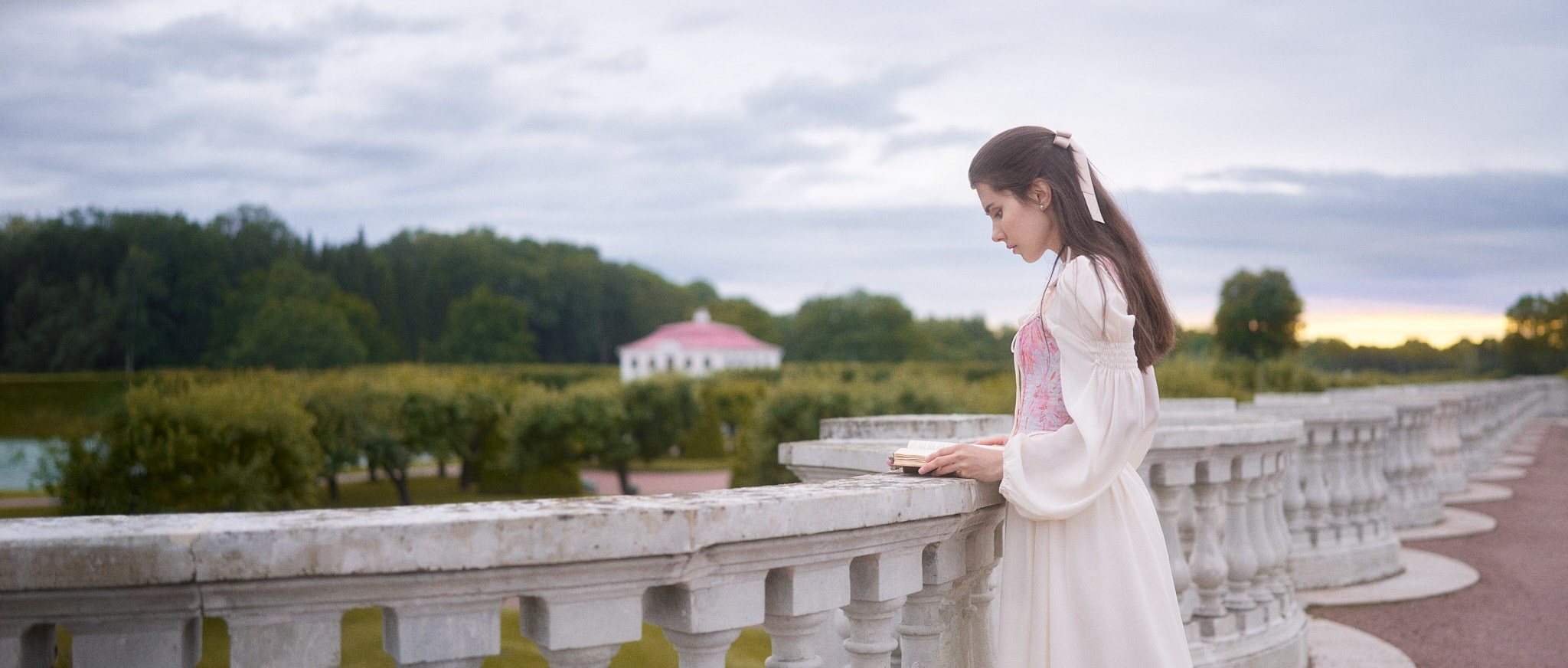 Scarlet Dream — стилизованная фотосессия «Алые паруса» в Петергофе, Верхний и Нижний парк, Санкт-Петербург. Сергей Горшенин — профессиональный фотограф