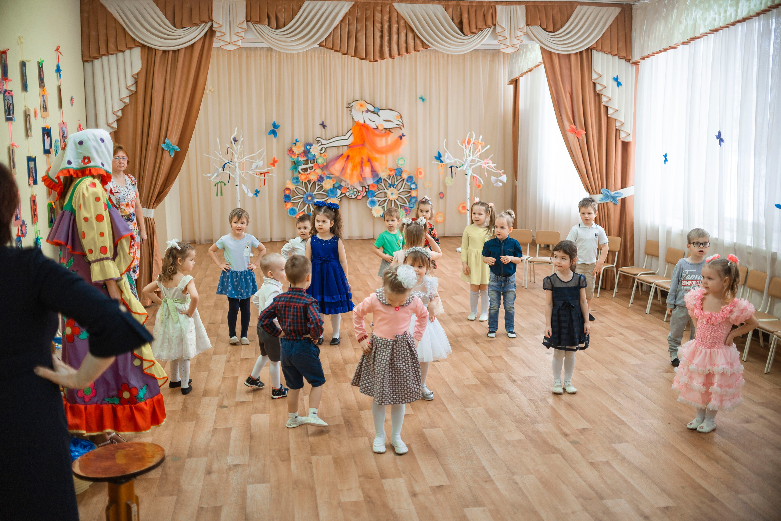 Утренник 8 Марта. Семейный фотограф на выписку из роддома и крещение Минск Настя Гришук