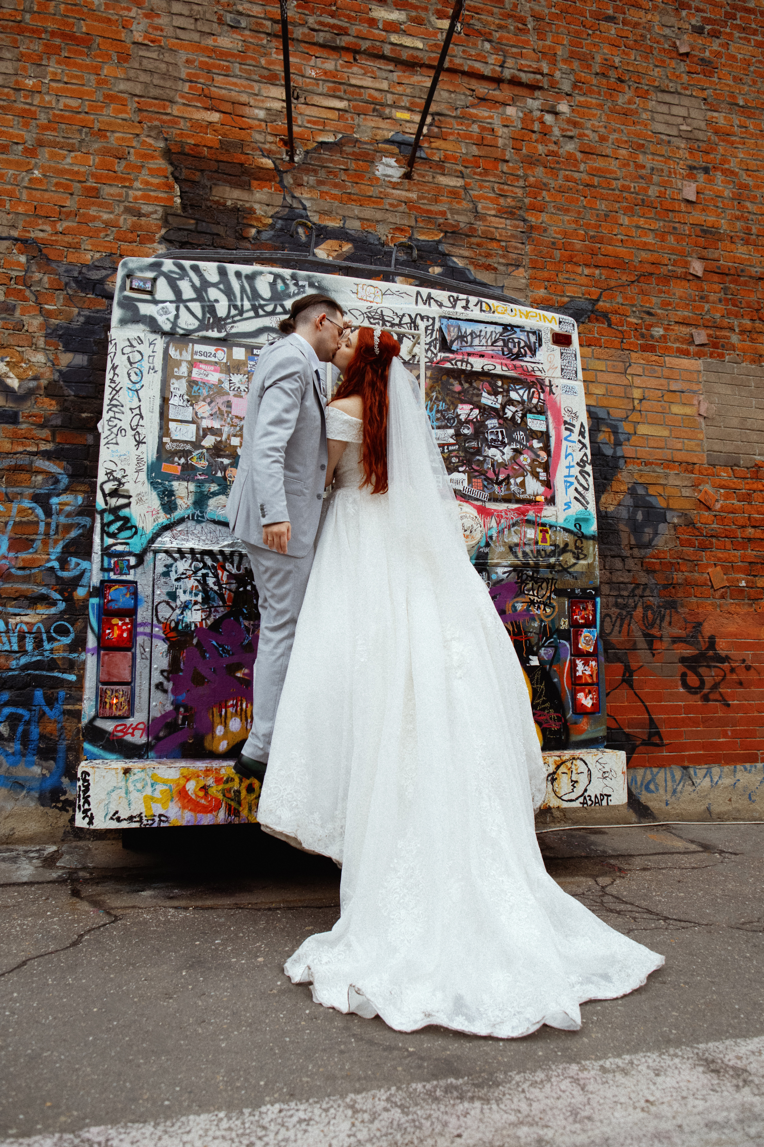 День росписи Вадима и Лидии. Свадебный фотограф в Москве Никифоров-Гордеев Константин