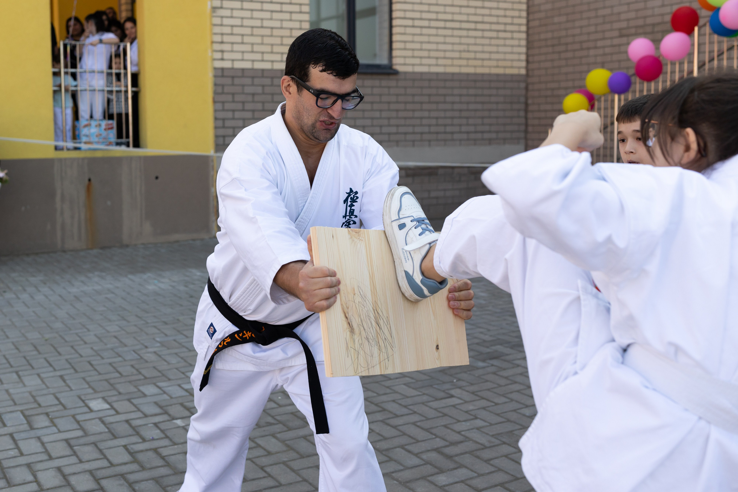 Линейка 1 сентября. Профессиональный Фотограф в Москве Андрей Славнов