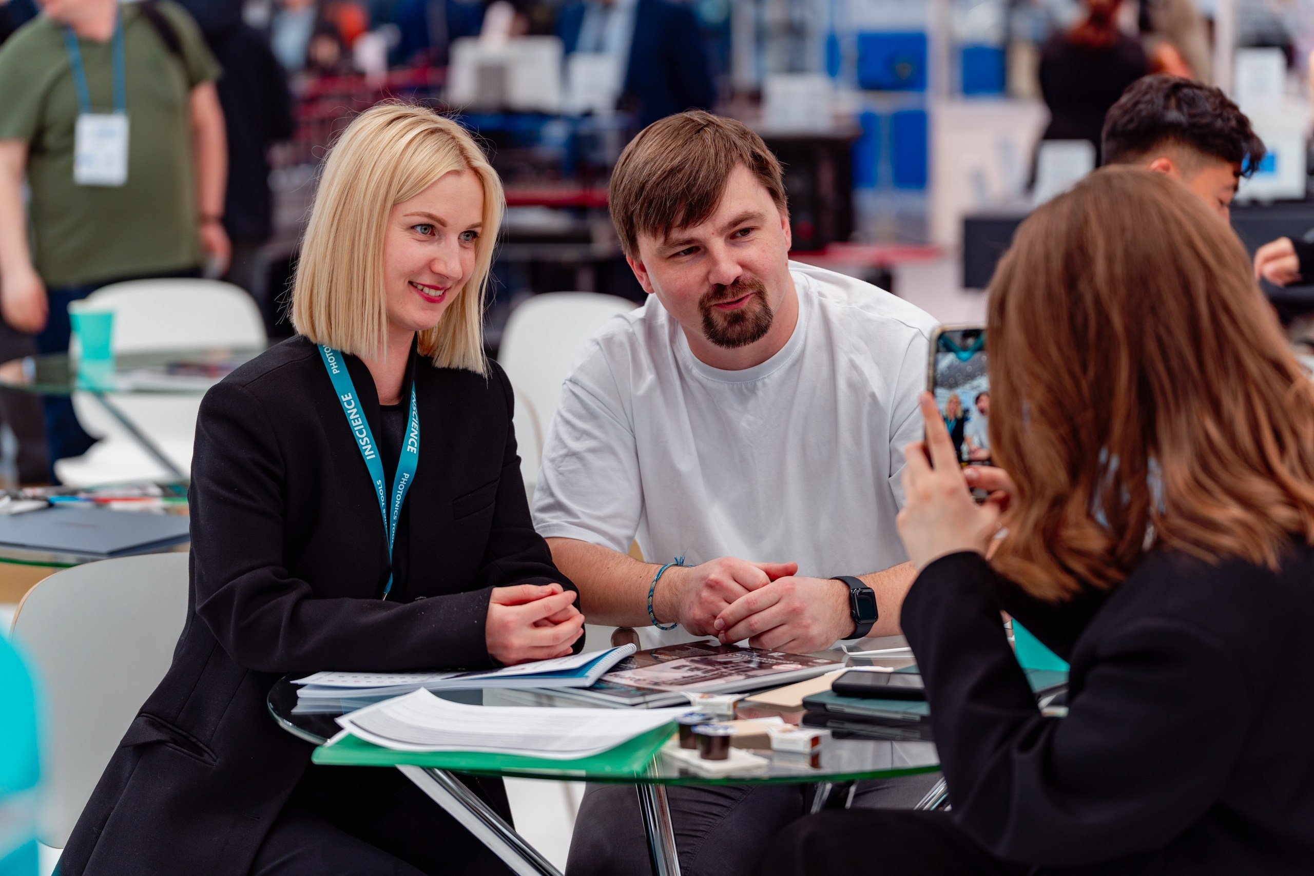 Фотограф на выставку. Репортажный фотограф в Москве Измалков Артем