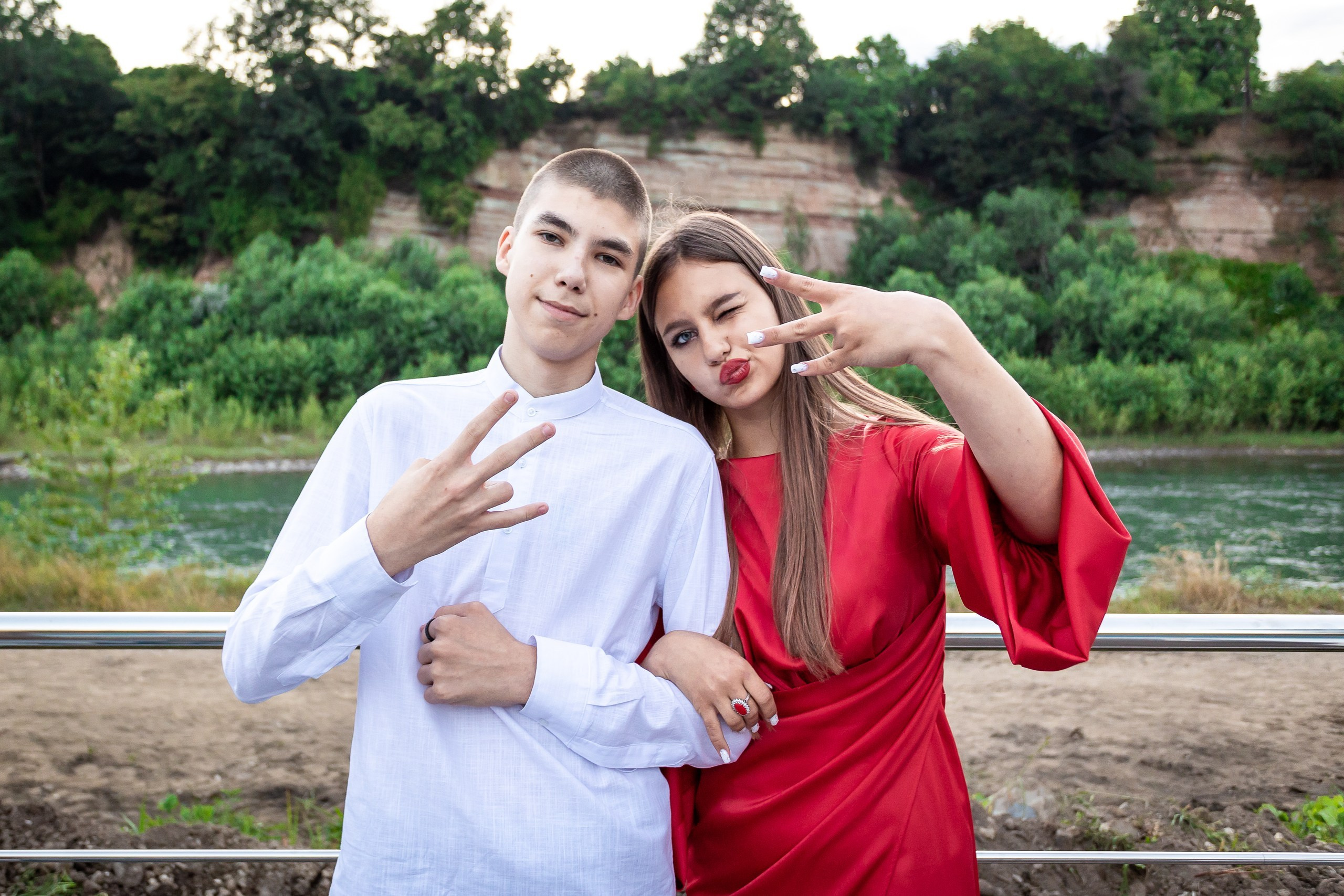 Вручение аттестата и выпускной вечер. Выпускные альбомы Майкоп, Краснодар Елена Золотарева