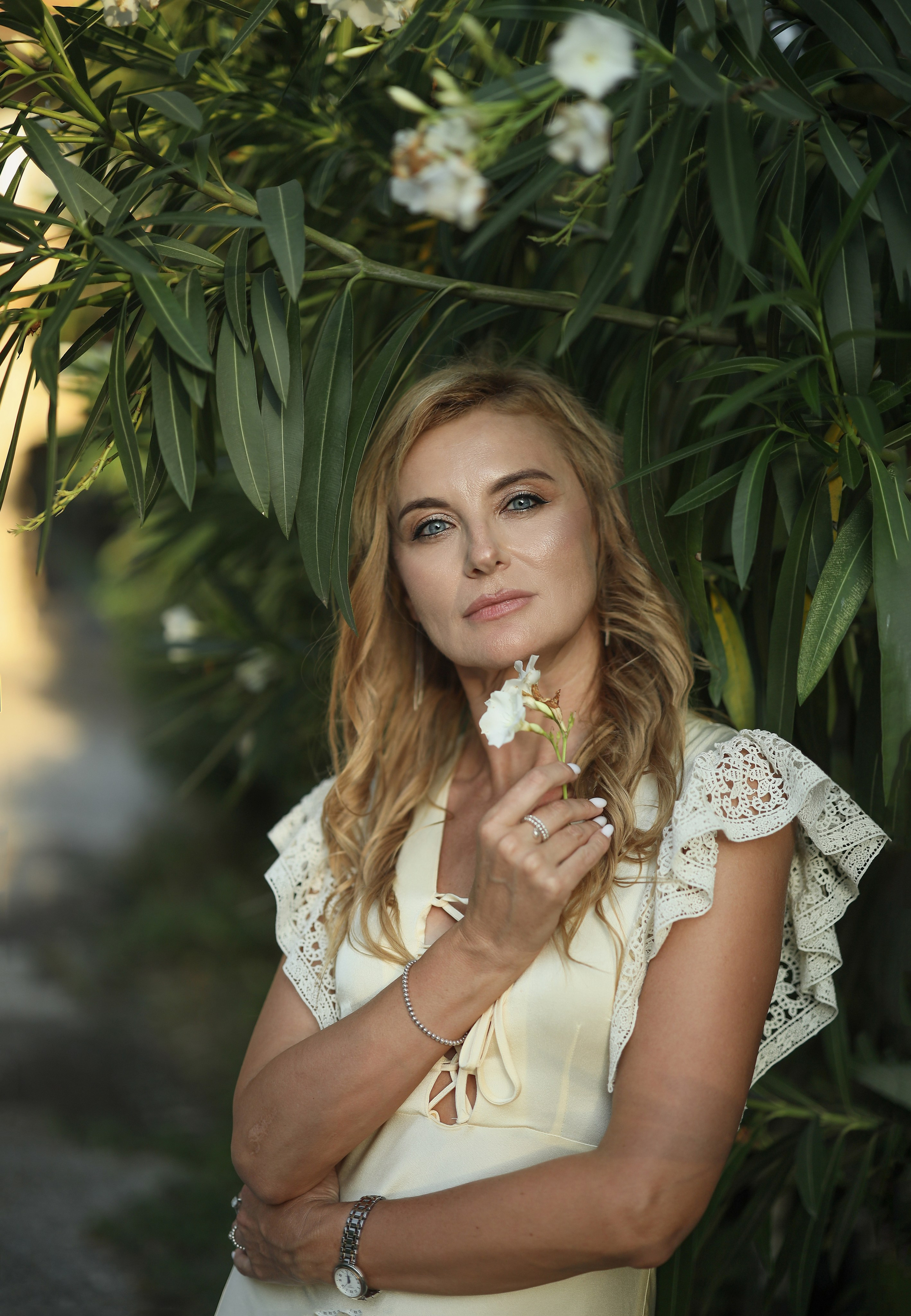 Фотосессия для Натали в замке Княгини Ореховой. Свадебный и семейный фотограф в Абхазии Жанна Соснина