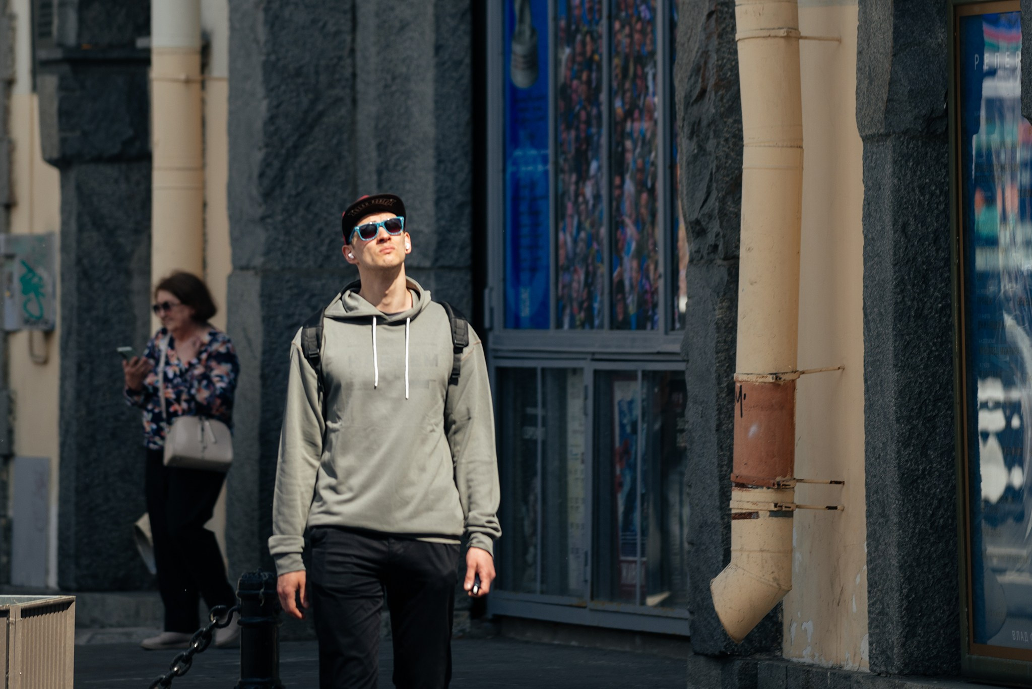 Уличная съёмка. Петроградка. Май 26. Репортажный фотограф в Санкт-Петербурге Анастасия Клёпова