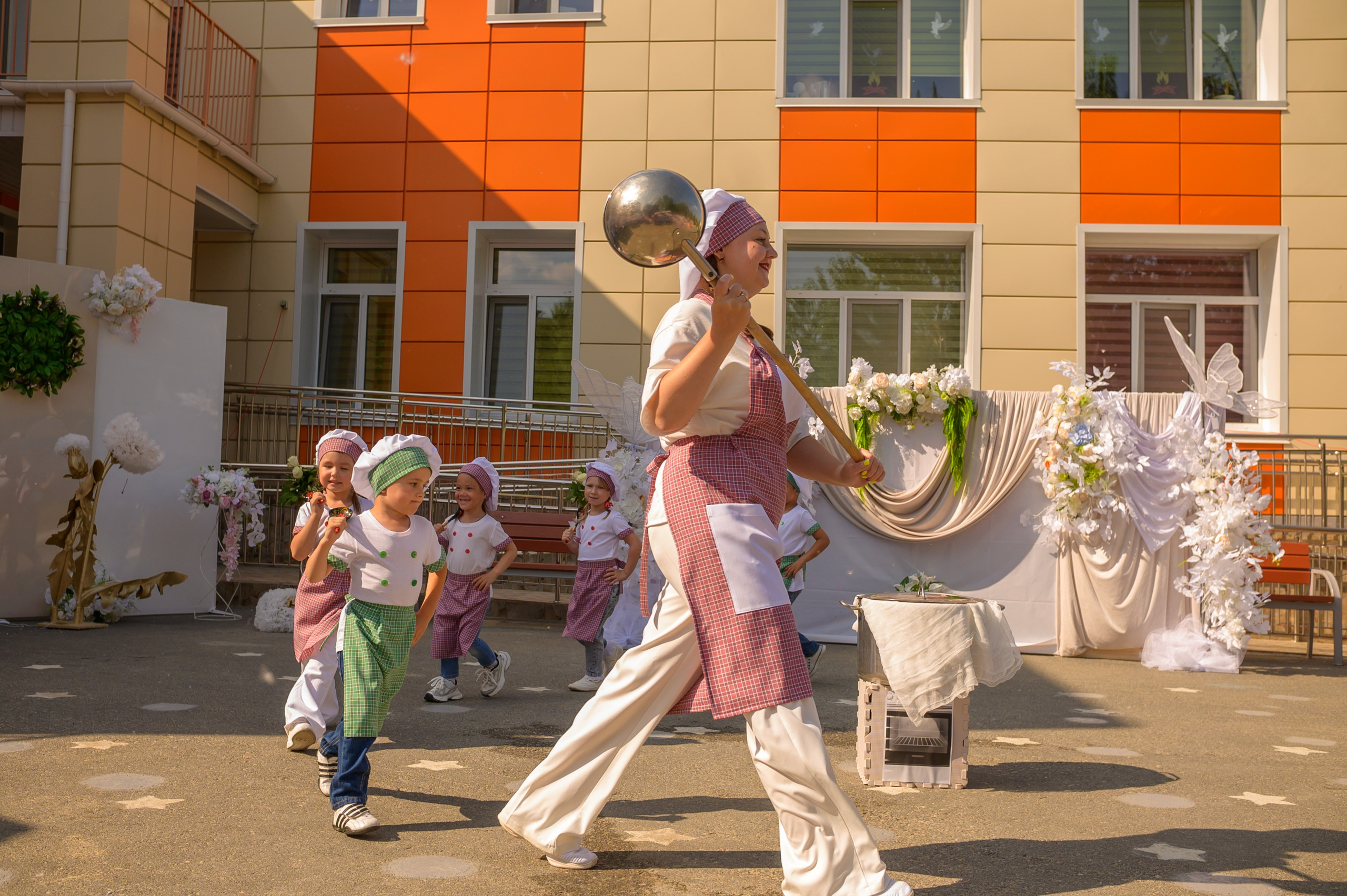 Репортаж выпускного группа «Фантазёры» 3 садик. Фотограф новорожденных, семейный детский в Тюмени Татьяна Морозова