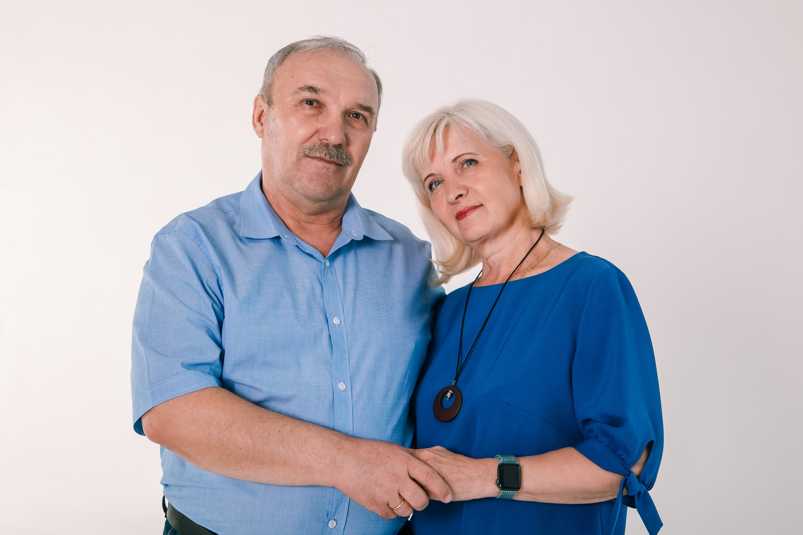 Фотосессия большой семьёй в студии в Екатеринбурге. Свадебный, семейный фотограф, контент съёмка. Екатеринбург. Елена Граф