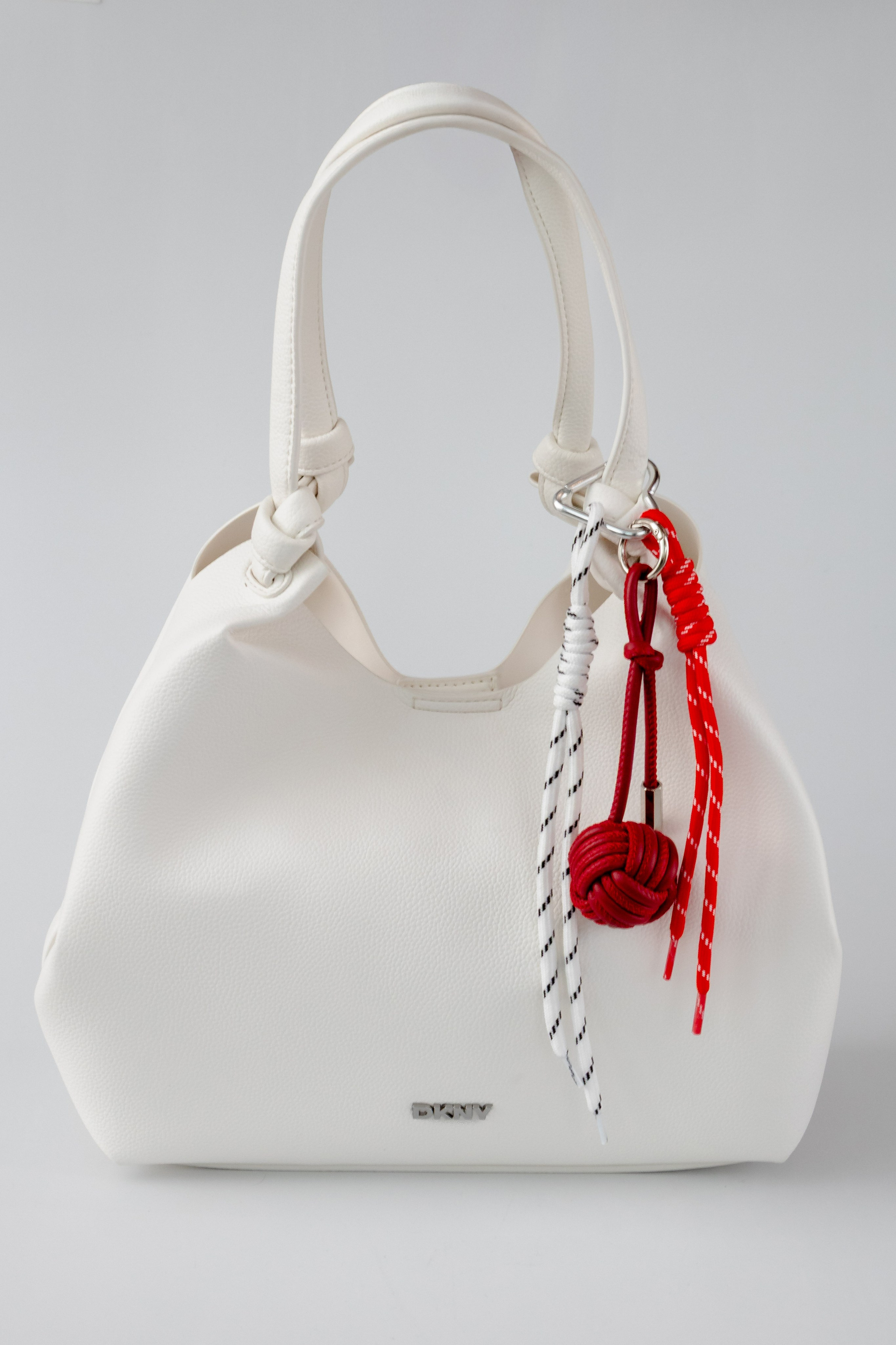 Обвесы. Александра Романова креатор в Москве