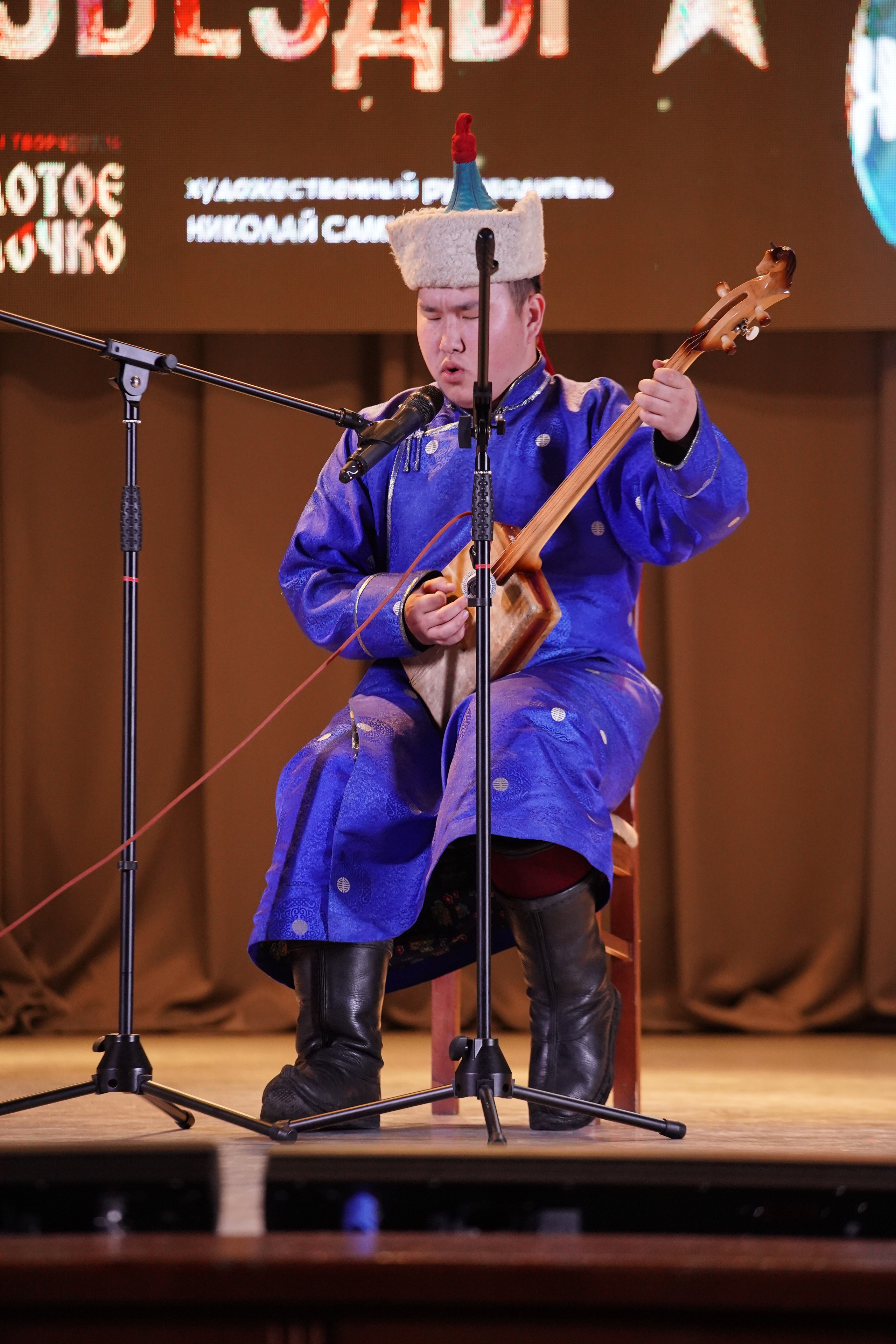 23 февраля, г. Новосибирск. Золотое яблочко