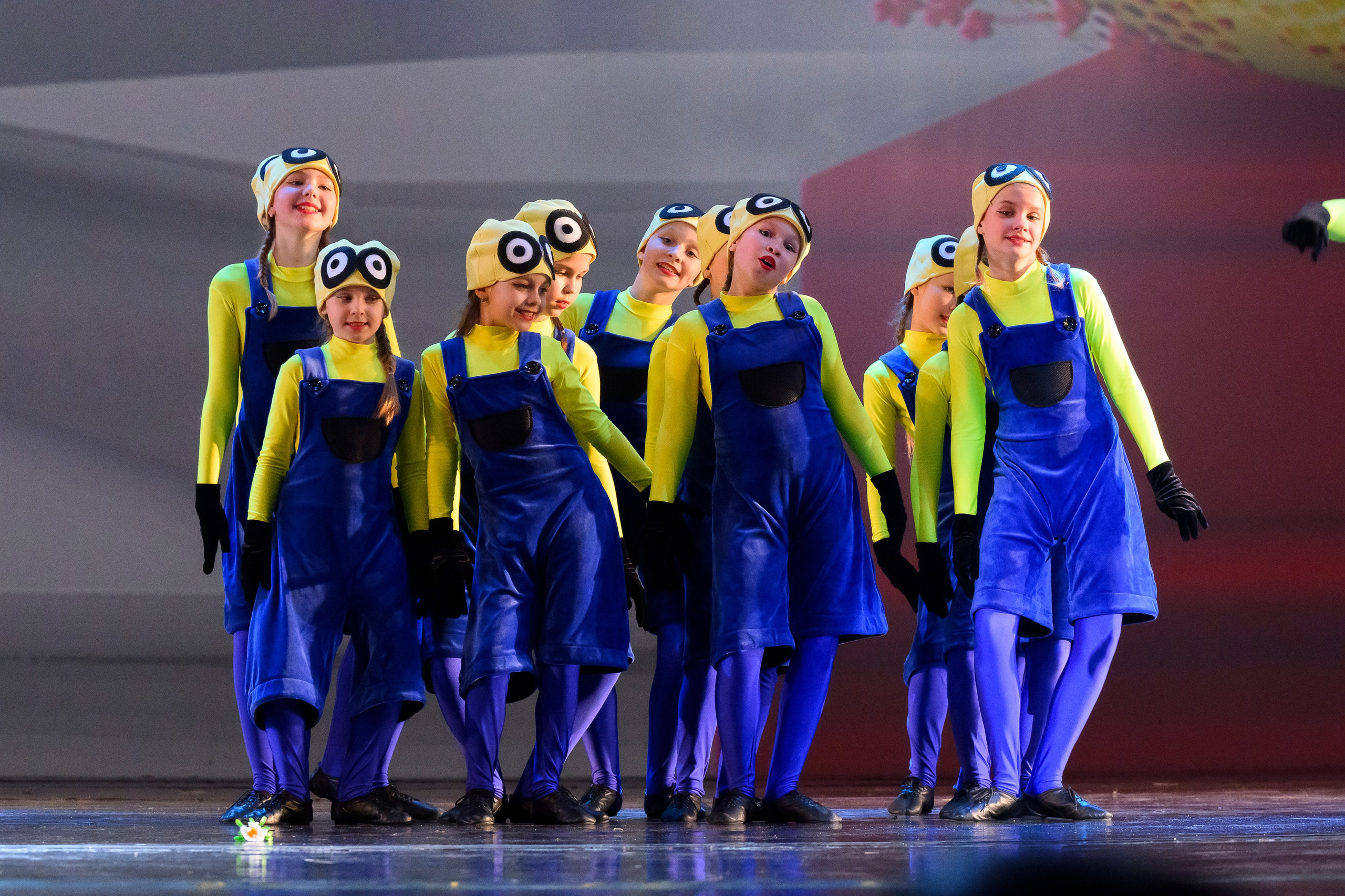 23 апреля, часть 2, БКЗ Октябрьский, г. Санкт-Петербург. Золотое яблочко