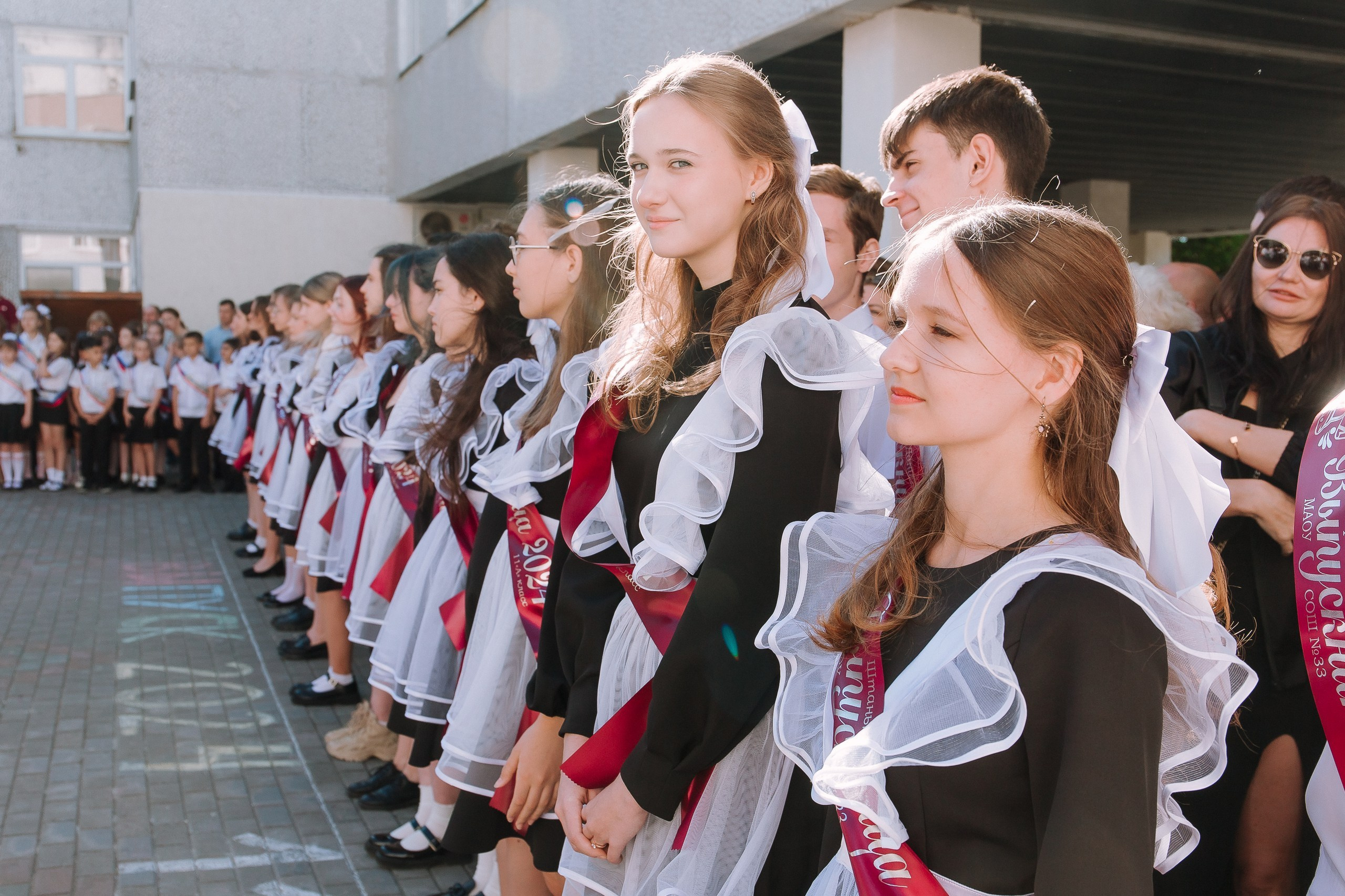 11 класс 33 школа. Выпускные альбомы Натальи Бутко: Новороссийск, Анапа, Геленджик