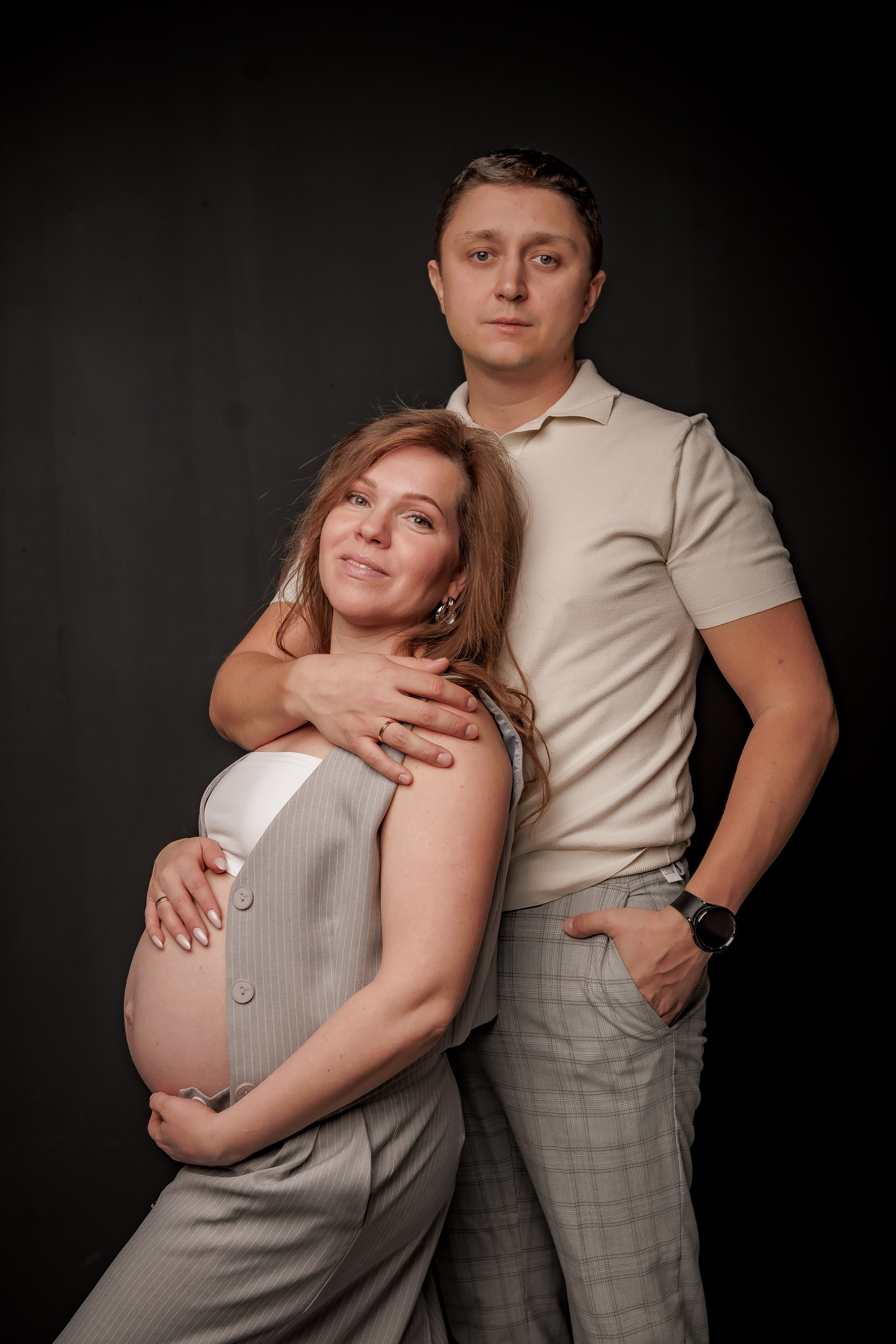 фотосессия беременная женщина, портретная съемка будущих мам, счастливое материнство