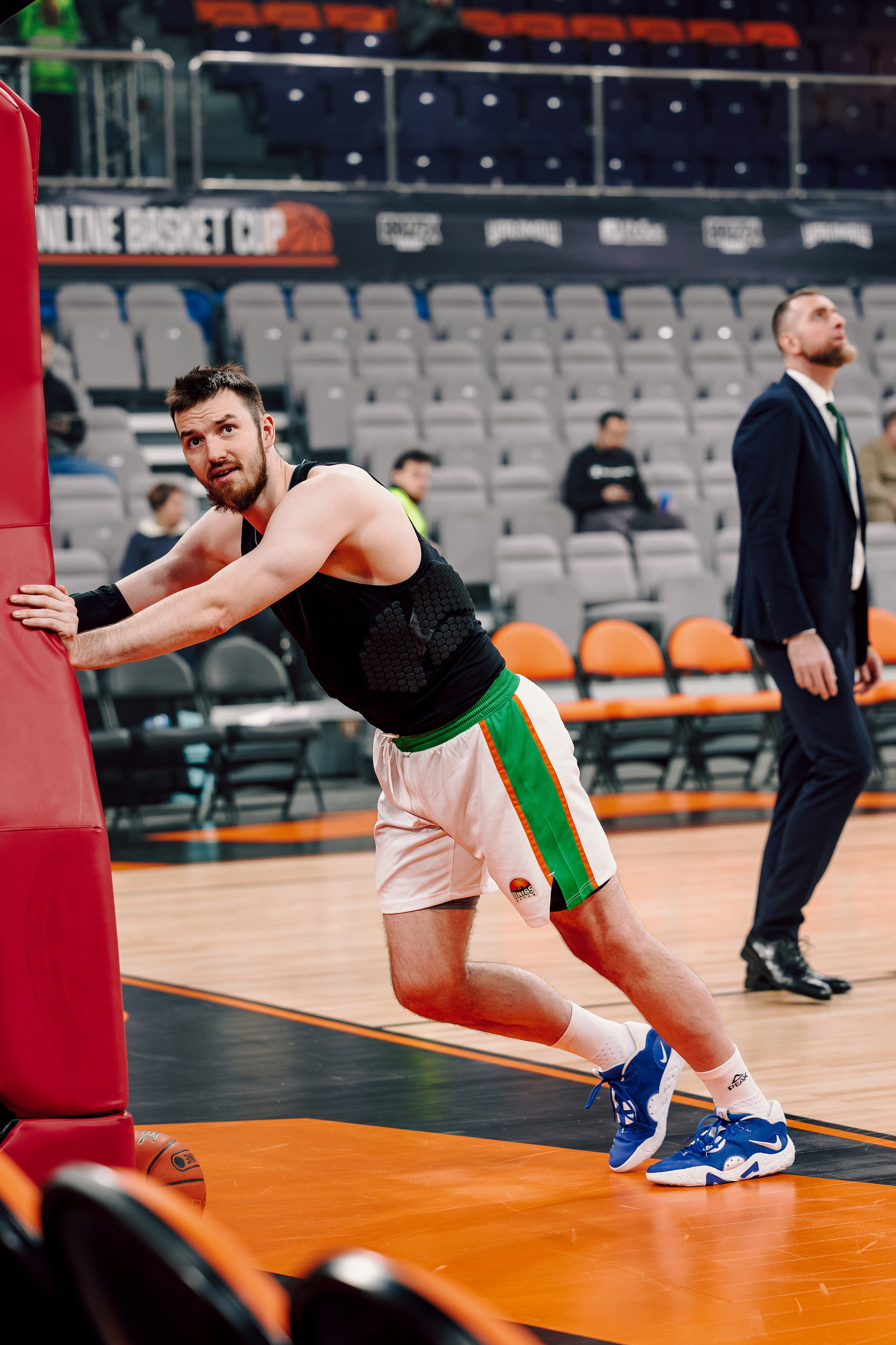 Winline Basket Cup — УРАЛМАШ — УНИКС. Лёшка Варзегов — фотограф