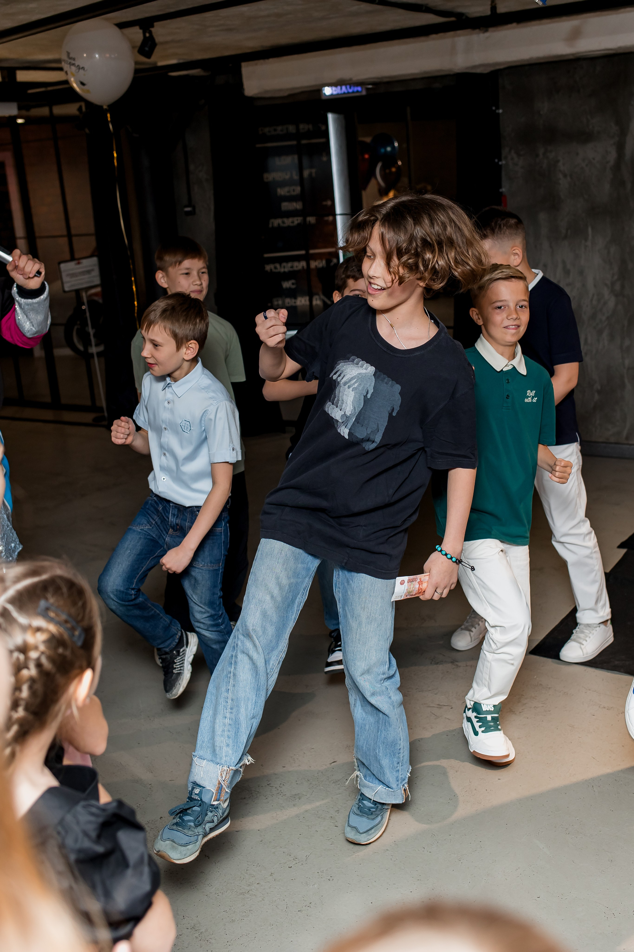 Выпускной 4 класс. Фотограф в Москве Авдеева Мария