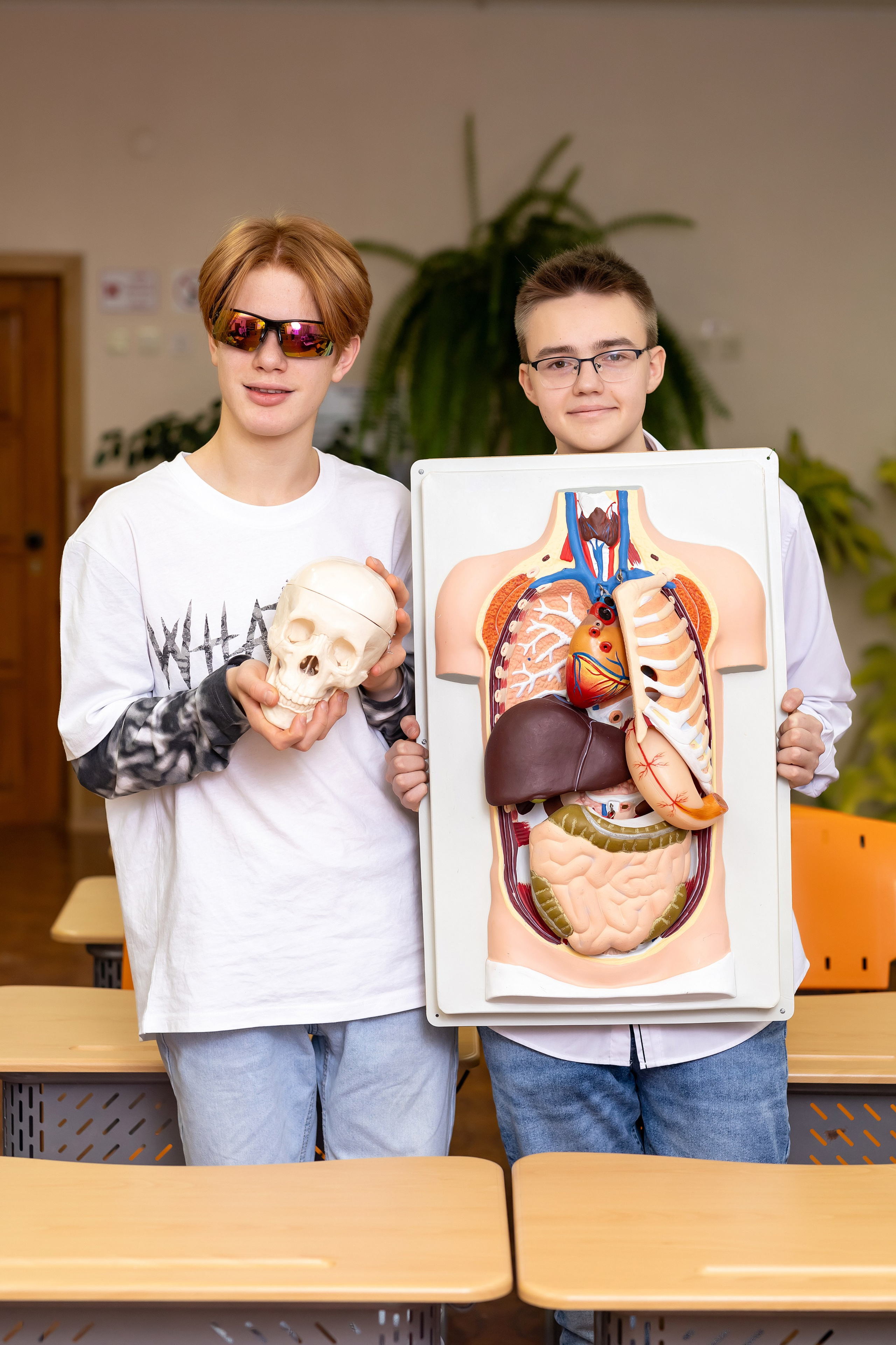 Примеры фото СТАРШИЕ КЛАССЫ. Фотограф Радужный ХМАО, Школьный фотограф, семейный фотограф, выпускной альбом