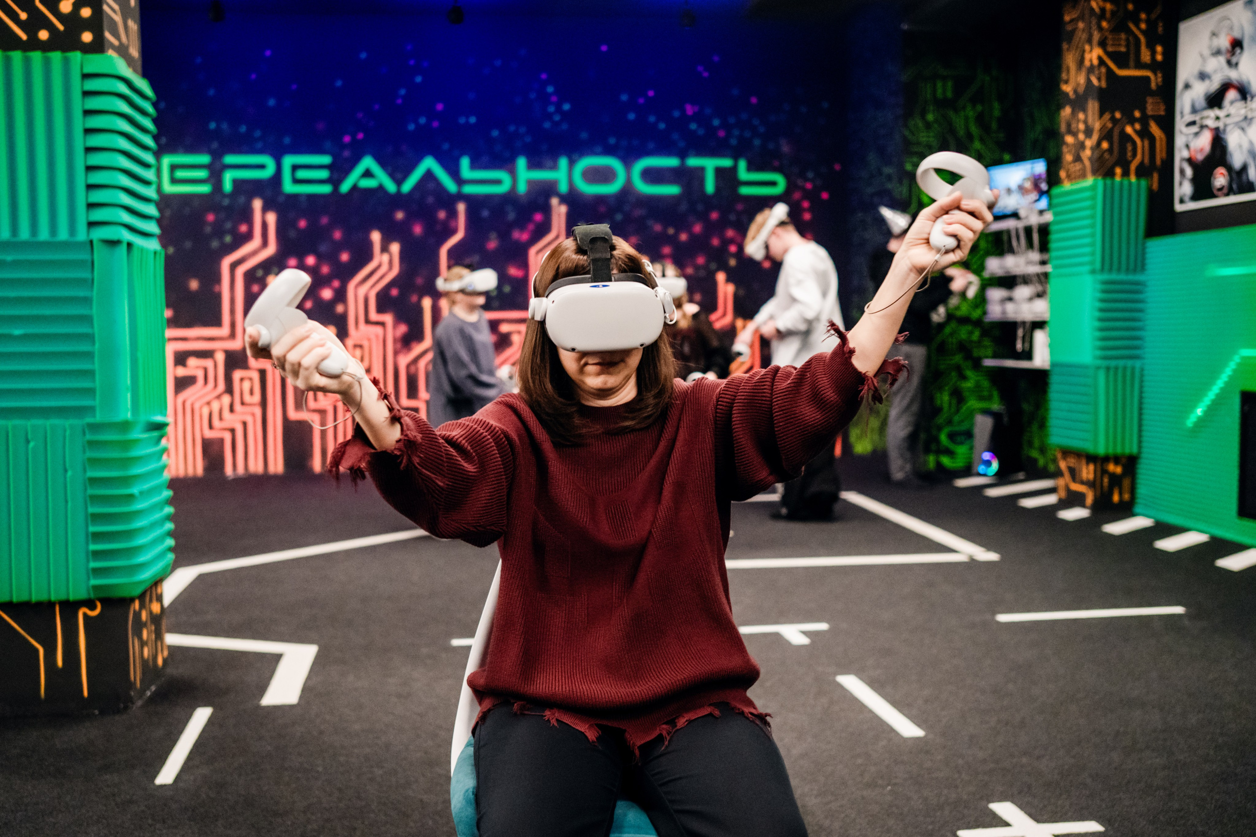 VR (November-December 2024). Felixtones