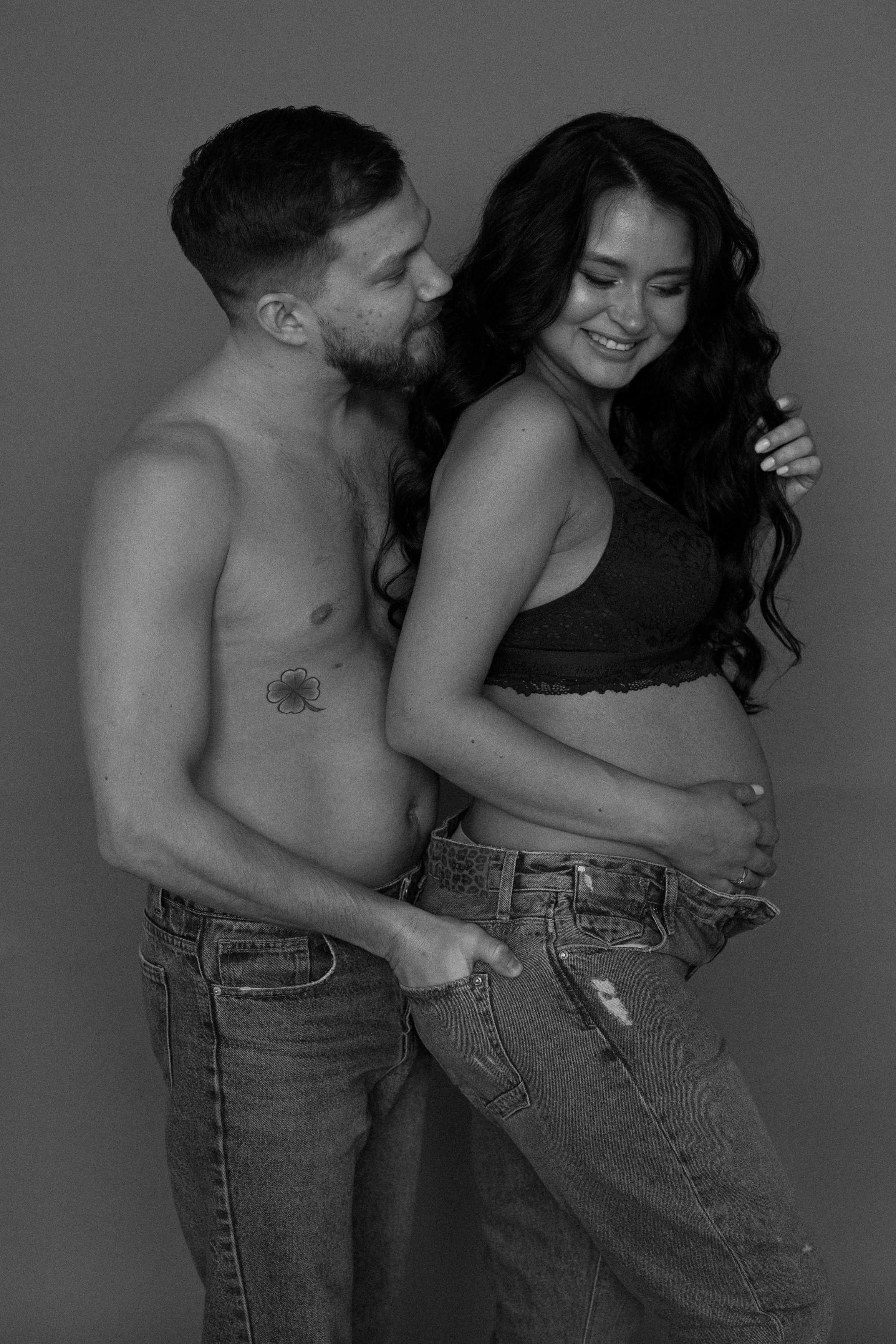 Фотосессия в положении. Photographer in Montenegro — professional photoshoots