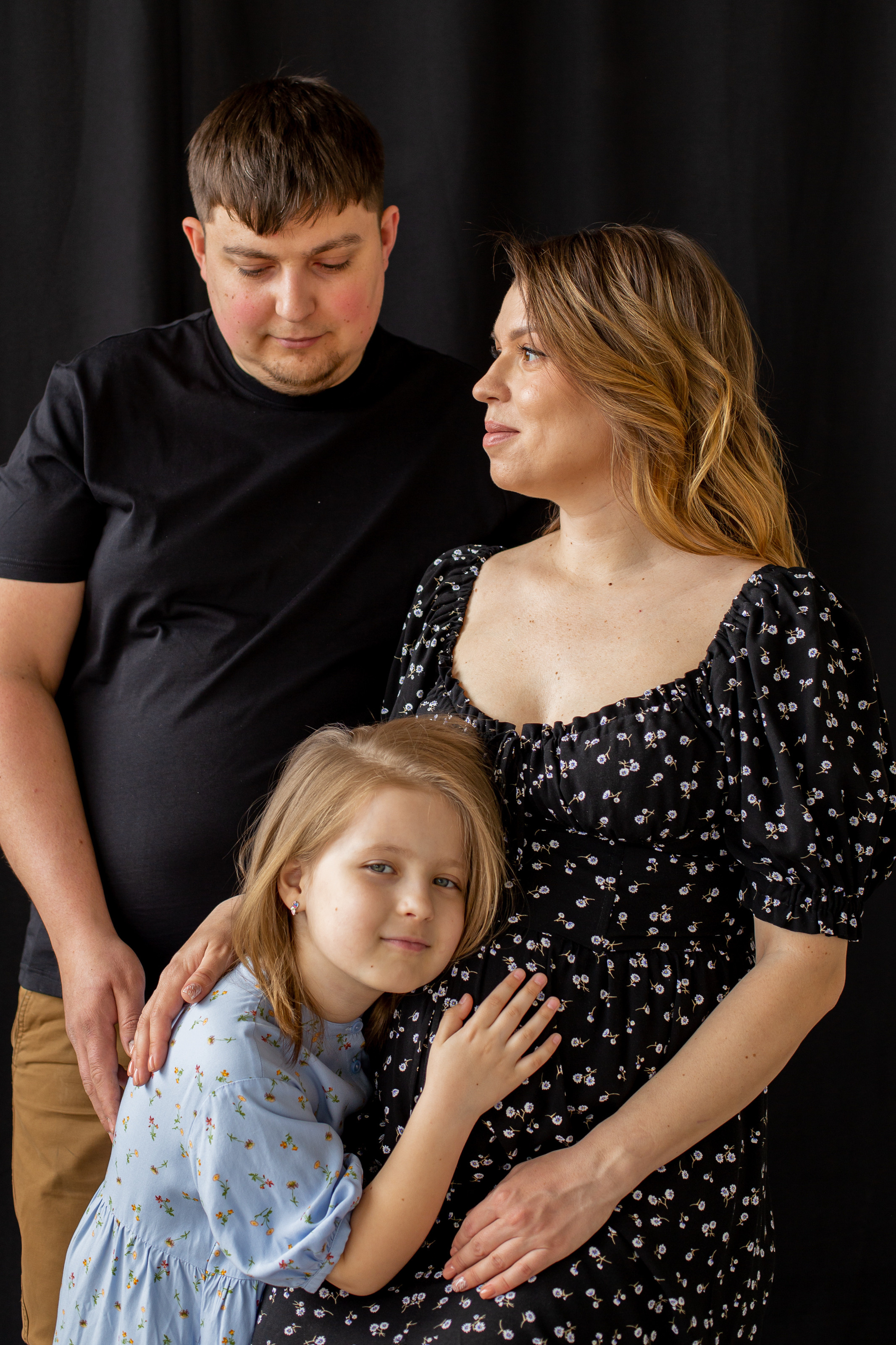 Фотосессия беременности с мужем. Фотограф в Черногории — семейная фотосессия с детьми, лавстори,