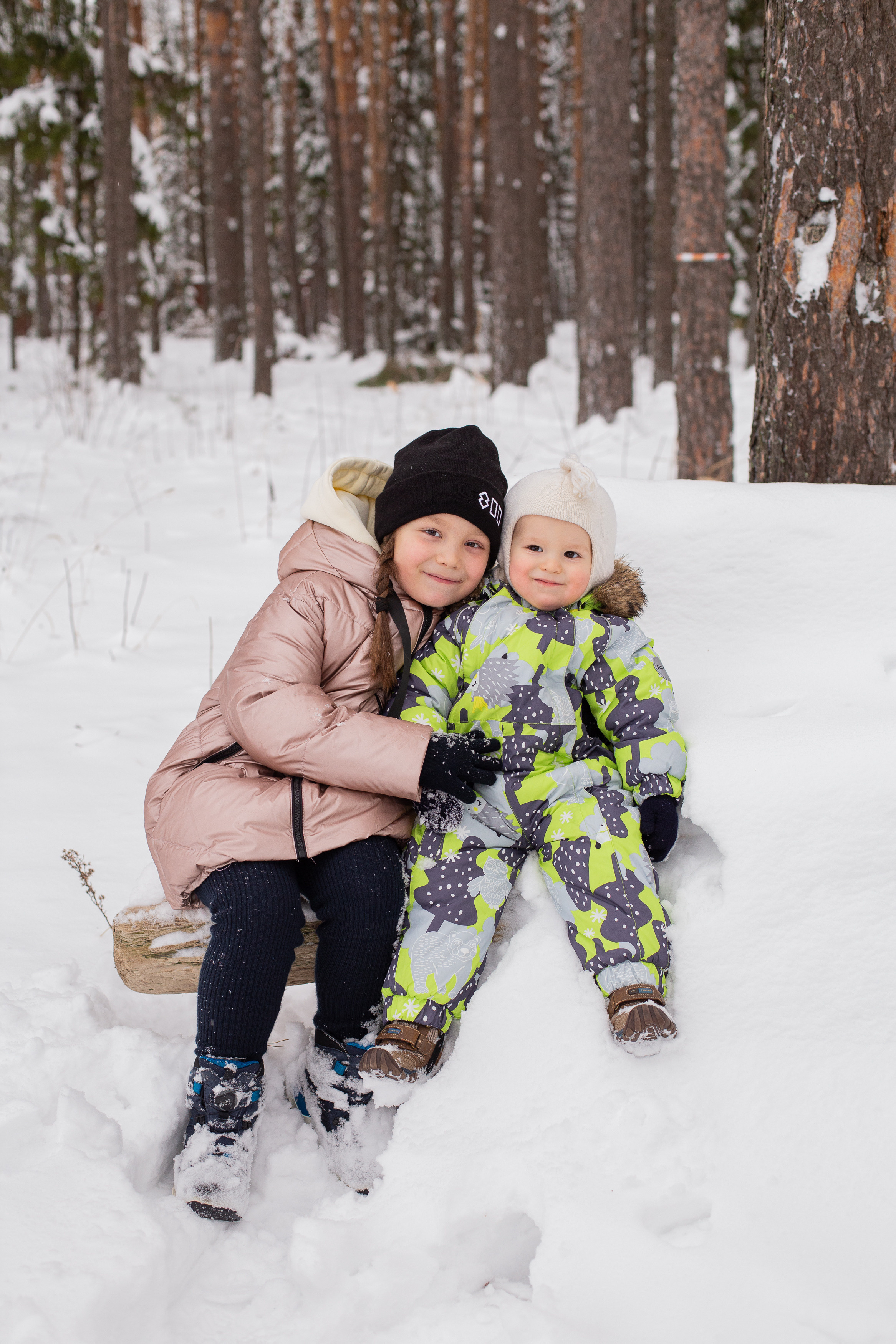 Зимняя фотопрогулка в Изумрудном. Fotograf u Crnoj Gori-porodično fotografisanje sa djecom, lovestory, nekretnine