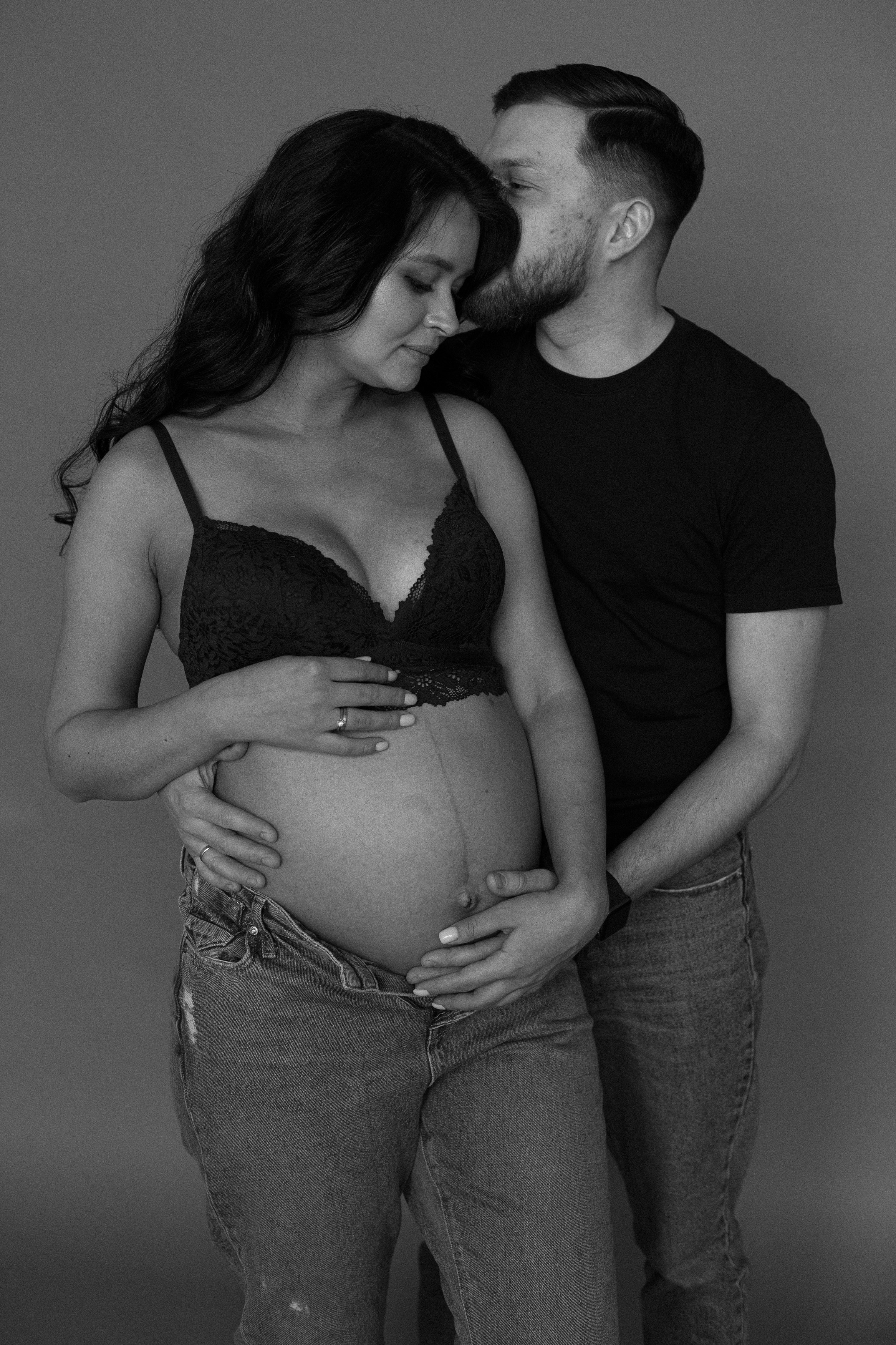 Фотосессия в положении. Photographer in Montenegro — professional photoshoots