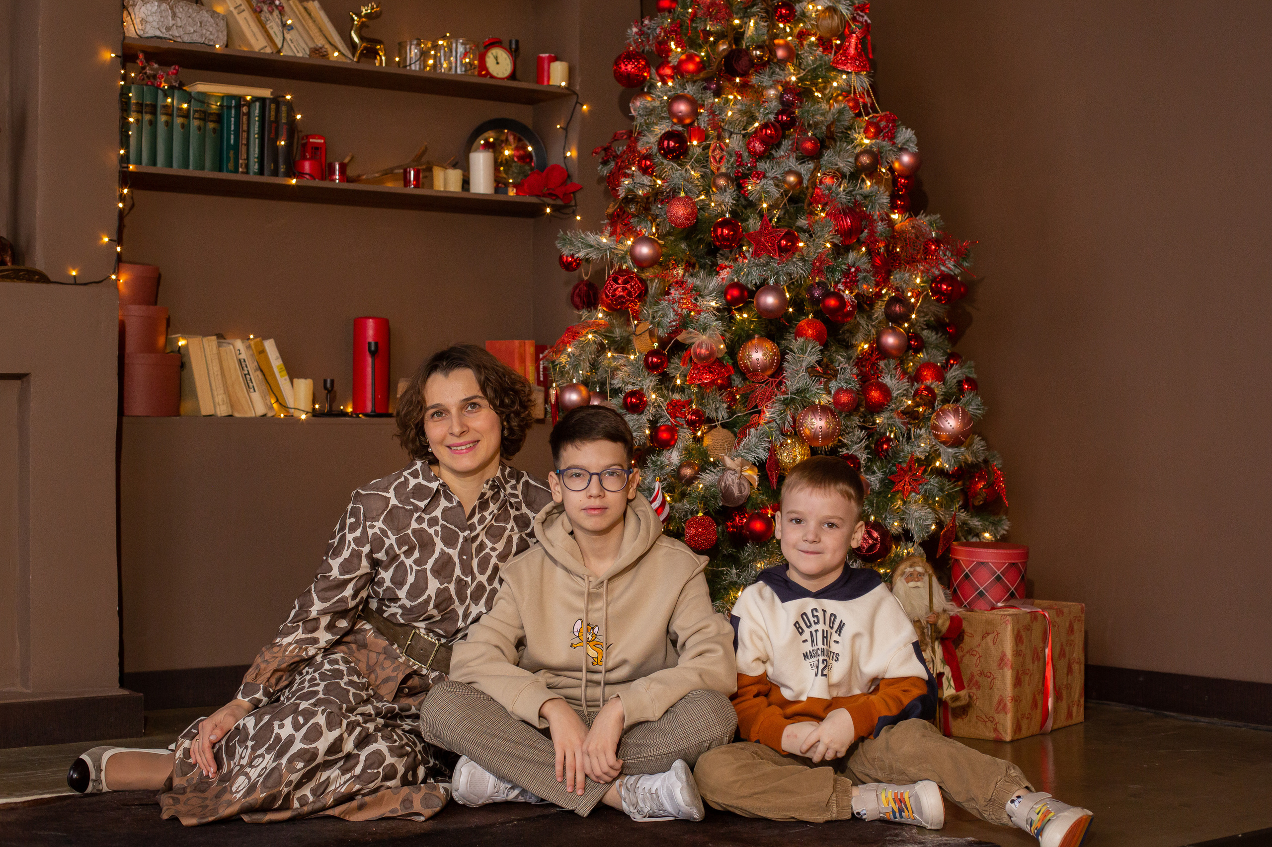 Новогодняя семейная фотосессия 2022. Photographer in Montenegro — professional photoshoots